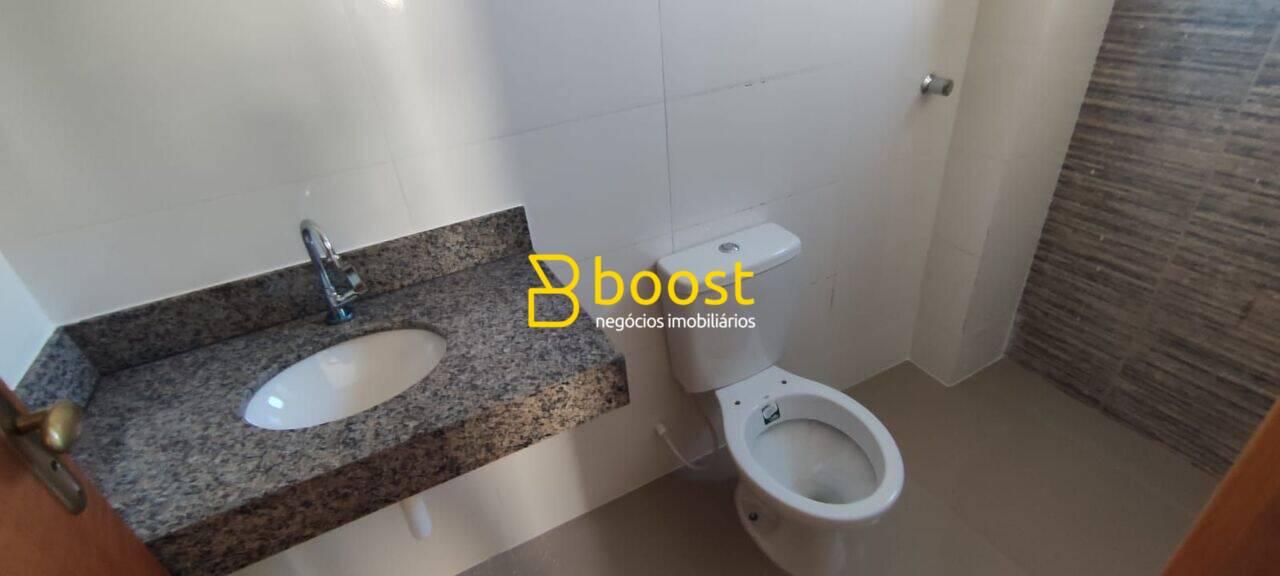 Apartamento à venda por R$ 328.000,00 - Santa Mônica - Uberlândia/MG, foto 2