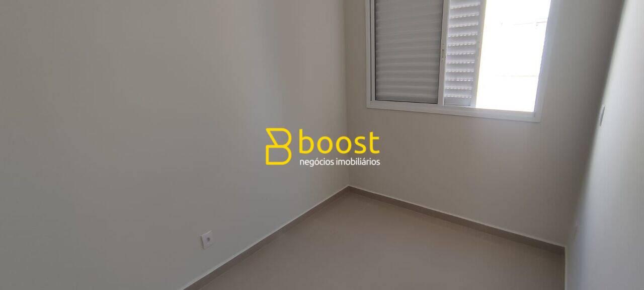 Apartamento à venda por R$ 328.000,00 - Santa Mônica - Uberlândia/MG, foto 3