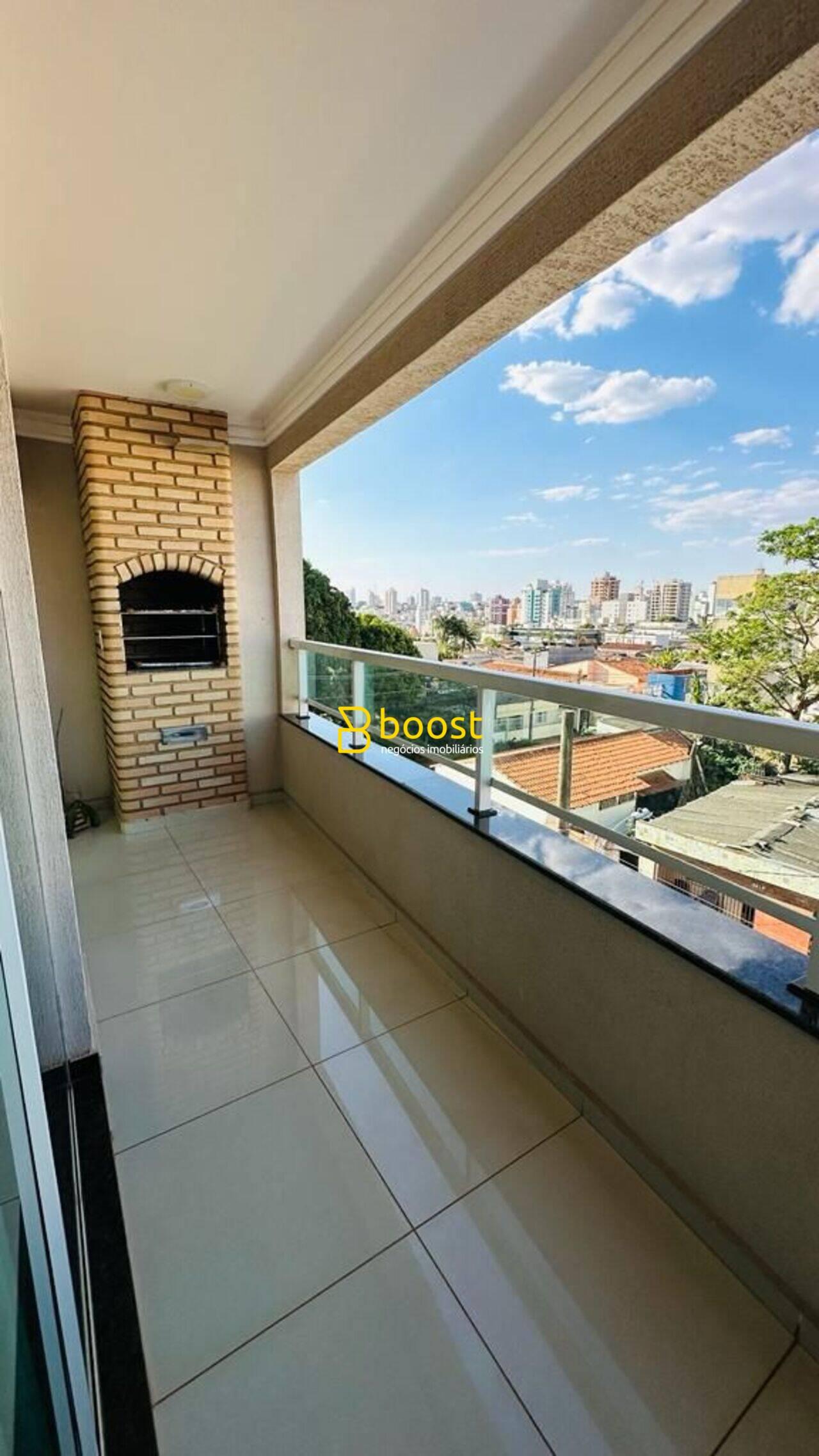 Apartamento com 3 dormitórios à venda, 110 m² por R$ 630.000,00 - Saraiva - Uberlândia/MG, foto 3