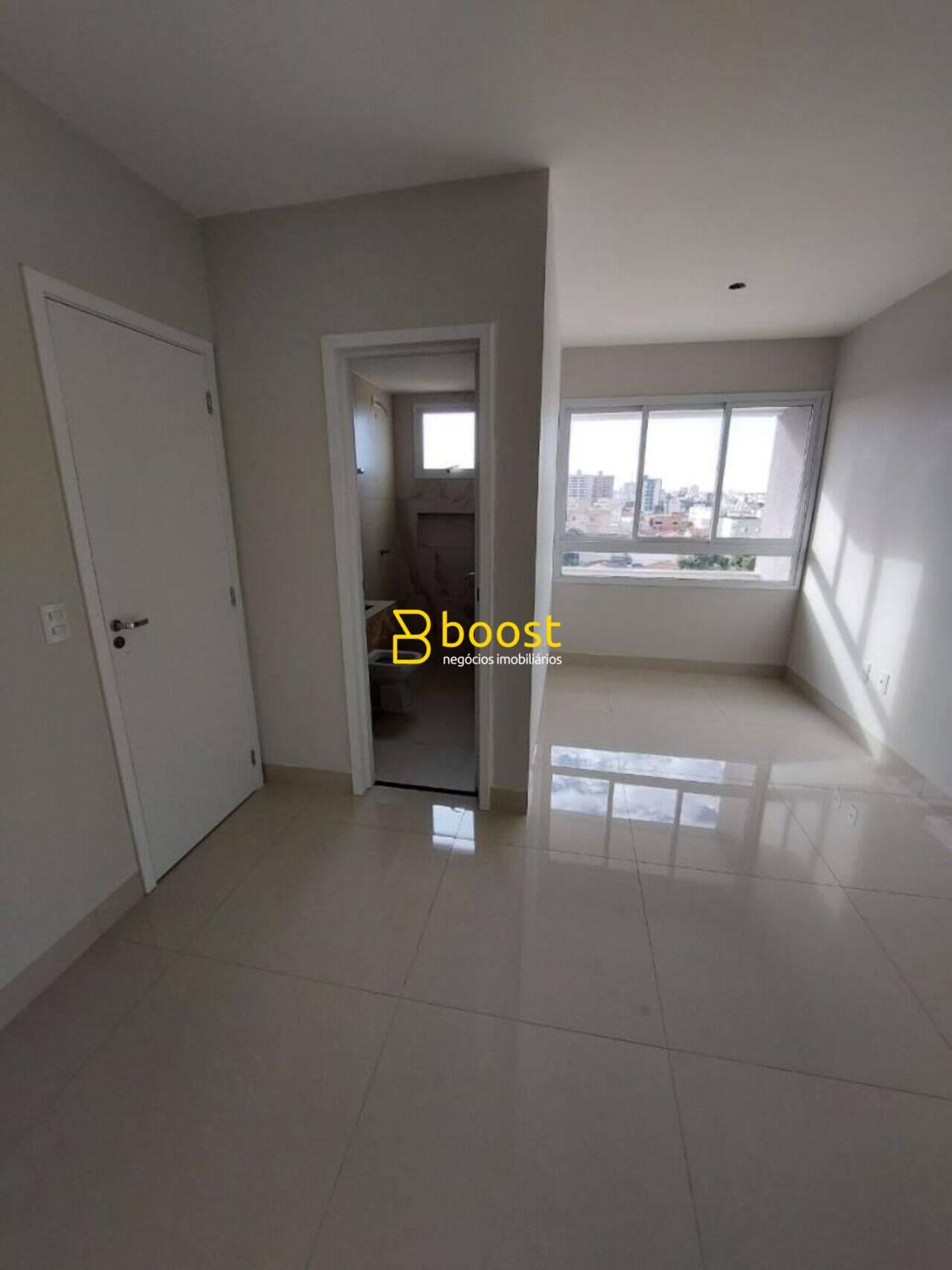 Apartamento com 3 dormitórios à venda, 92 m² por R$ 565.000,00 - Santa Mônica - Uberlândia/MG, foto 3
