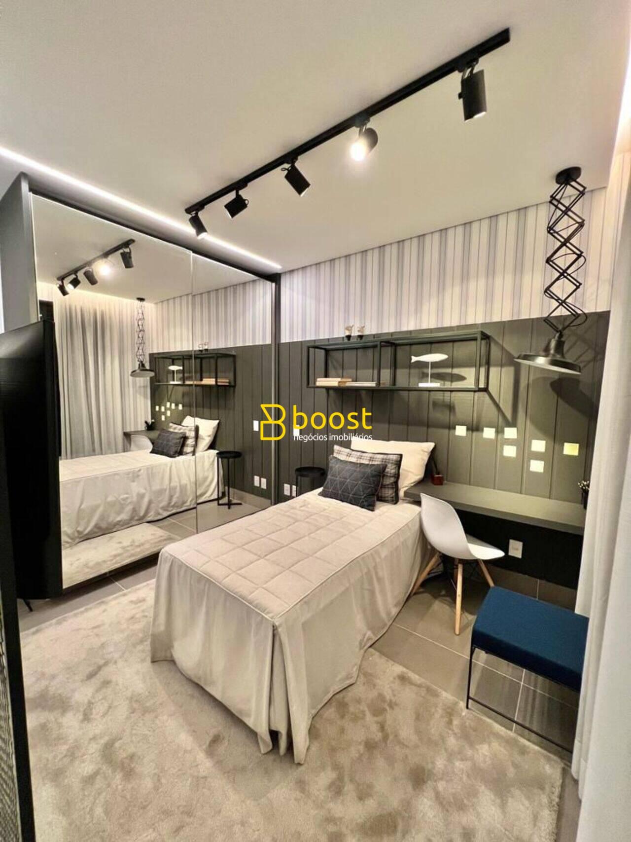 Apartamento com 3 dormitórios à venda por R$ 1.000.000,00 - Granja Marileusa - Uberlândia/MG, foto 2