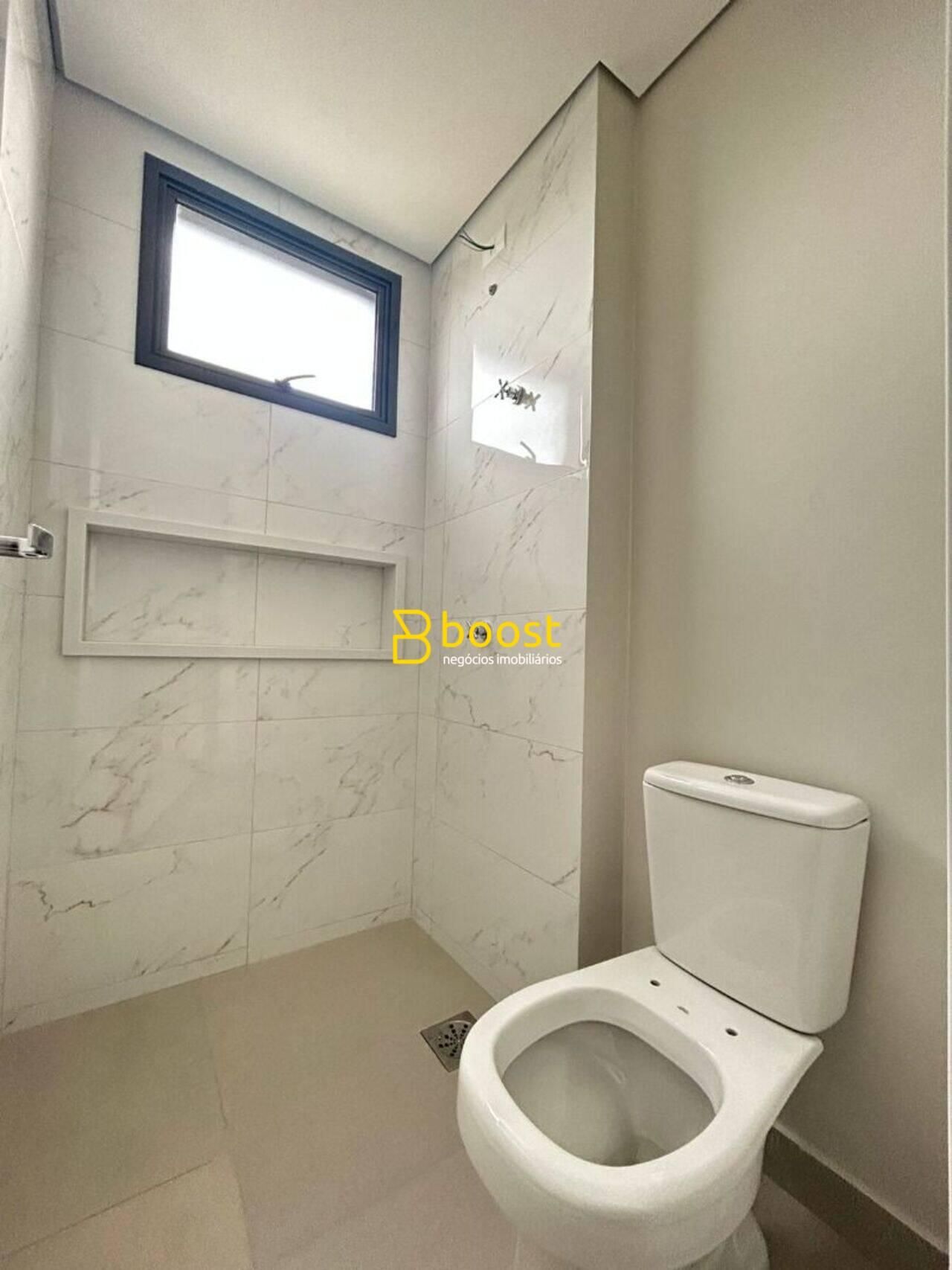 Apartamento com 3 quartos, 115 m², à venda por R$ 895.000 - Condomínio Essenza Copacana - Uberlândia/MG, foto 3