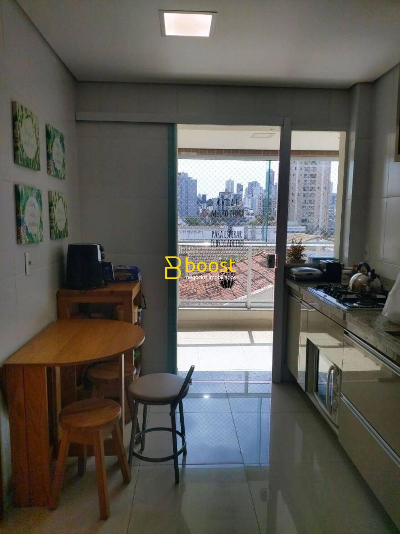 Apartamento com 4 quartos, à venda por R$ 800.000 - Copacabana - Uberlândia/MG, foto 2
