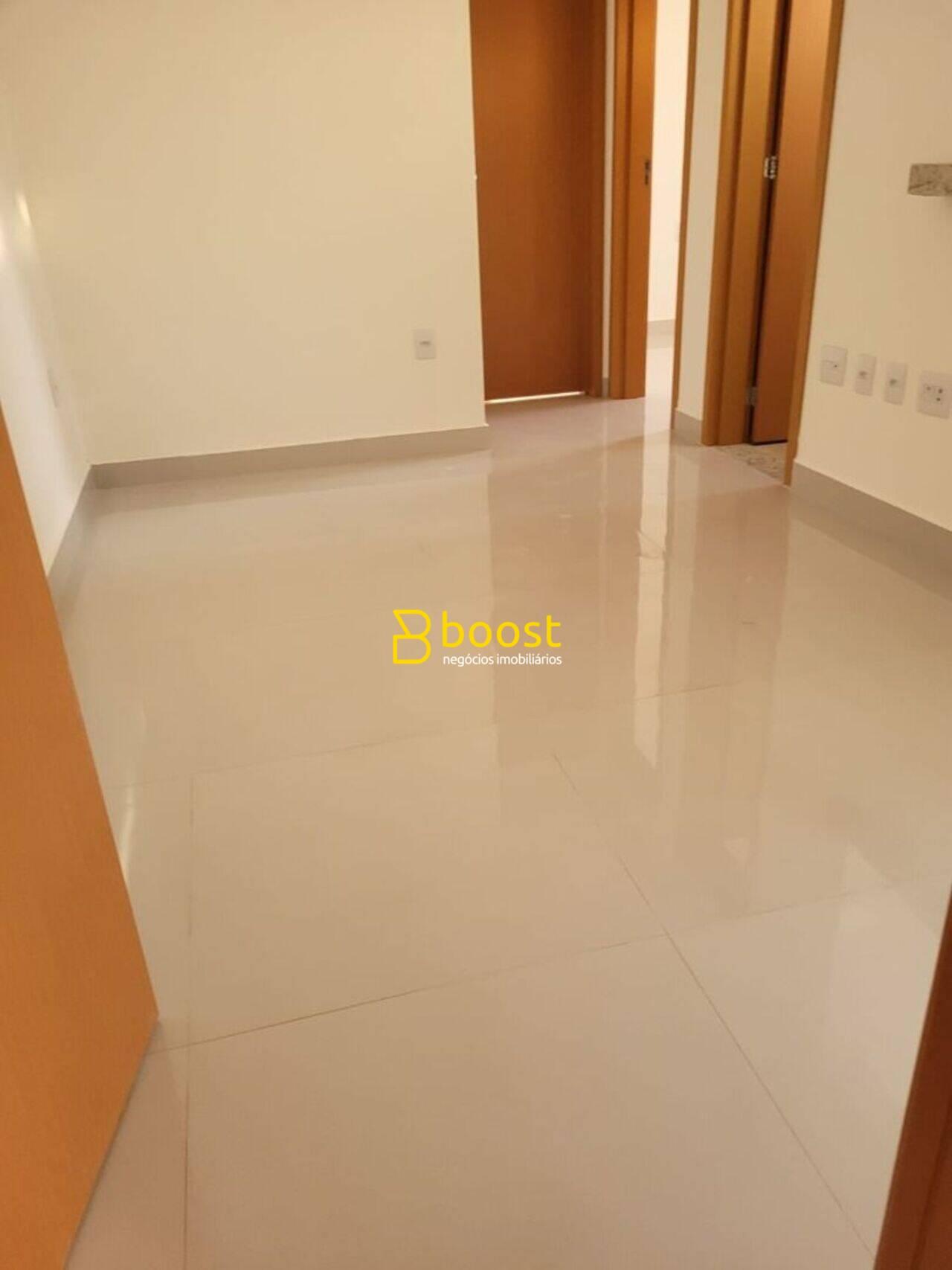Apartamento com 2 quartos, 65 m², à venda por R$ 290.000 - Santa Mônica - Uberlândia/MG, foto 3