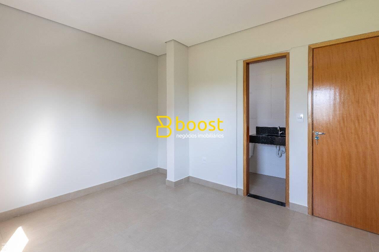 Apartamento com 3 quartos, 80 m², à venda por R$ 400.000 - Novo Mundo - Uberlândia/MG, foto 4