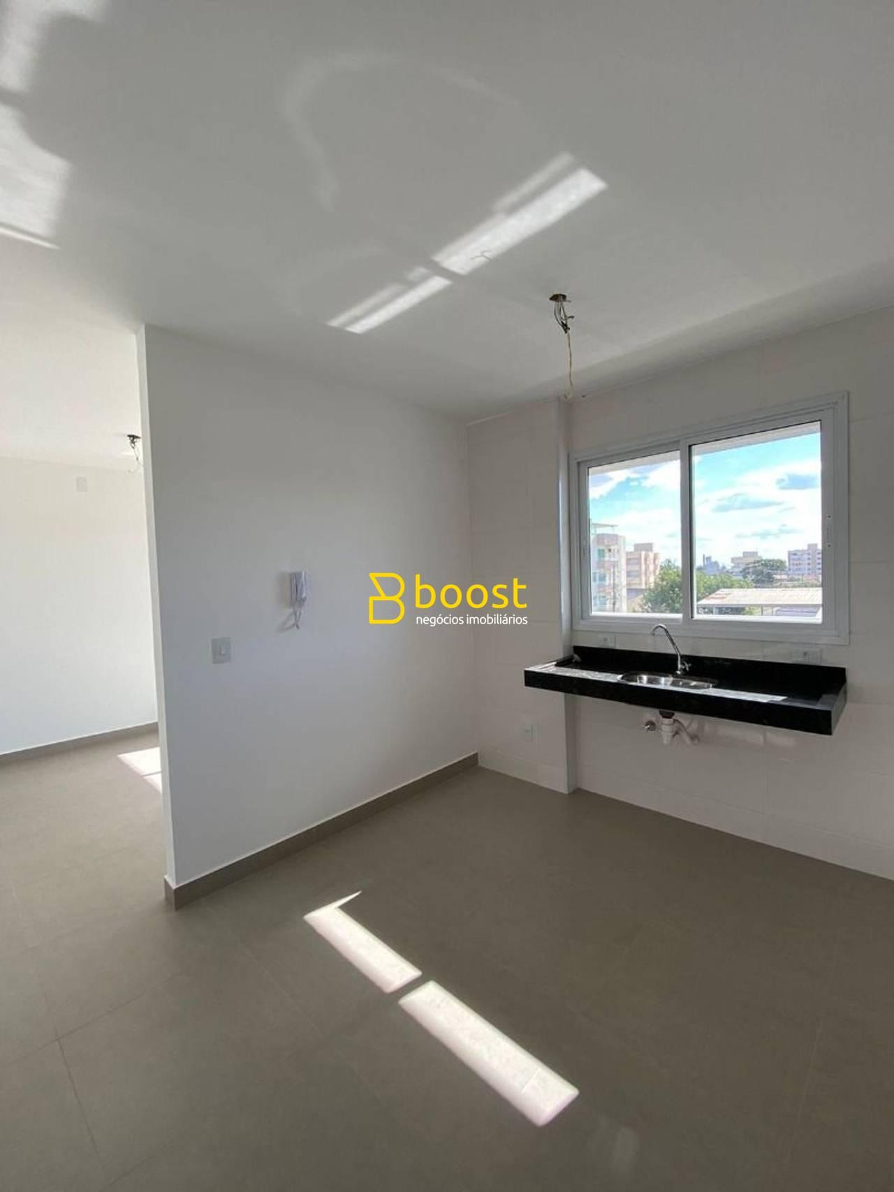 Apartamento com 2 dormitórios à venda, 62 m² por R$ 327.750 - Tubalina - Uberlândia/MG
