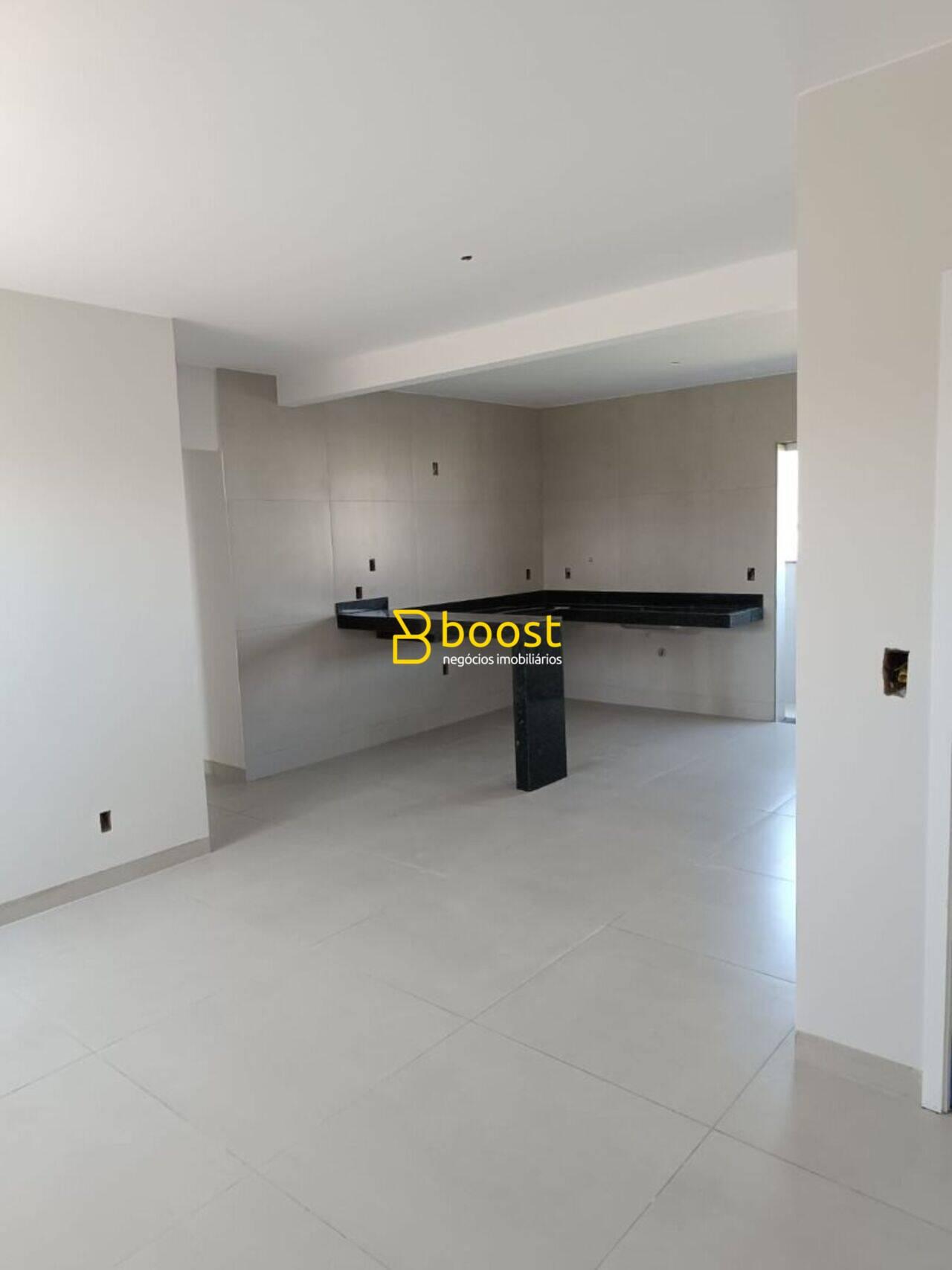 Apartamento com 3 quartos, 115 m², à venda por R$ 690.000 - Novo Mundo - Uberlândia/MG, foto 3