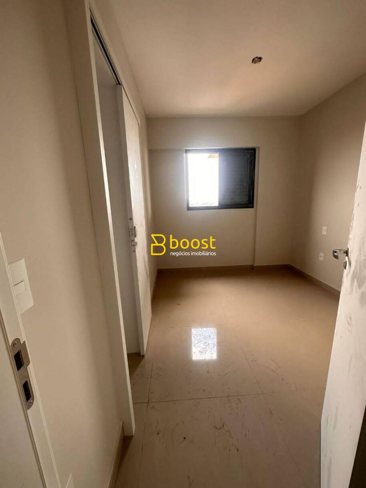 Apartamento com 3 dormitórios à venda, 110 m² por R$ 950.000 - Santa Mônica - Uberlândia/MG, foto 2