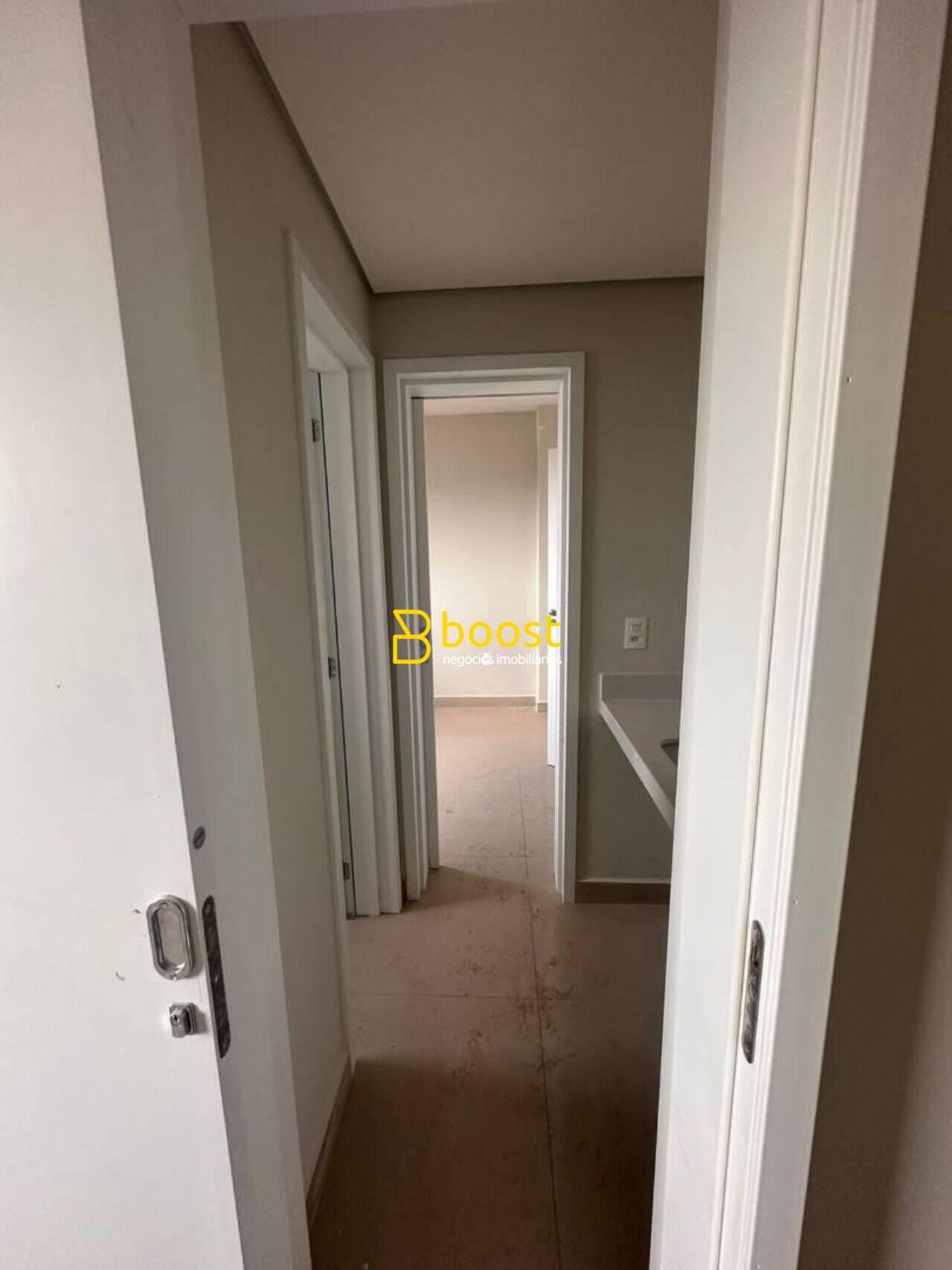 Apartamento com 3 dormitórios à venda, 110 m² por R$ 950.000 - Santa Mônica - Uberlândia/MG, foto 4