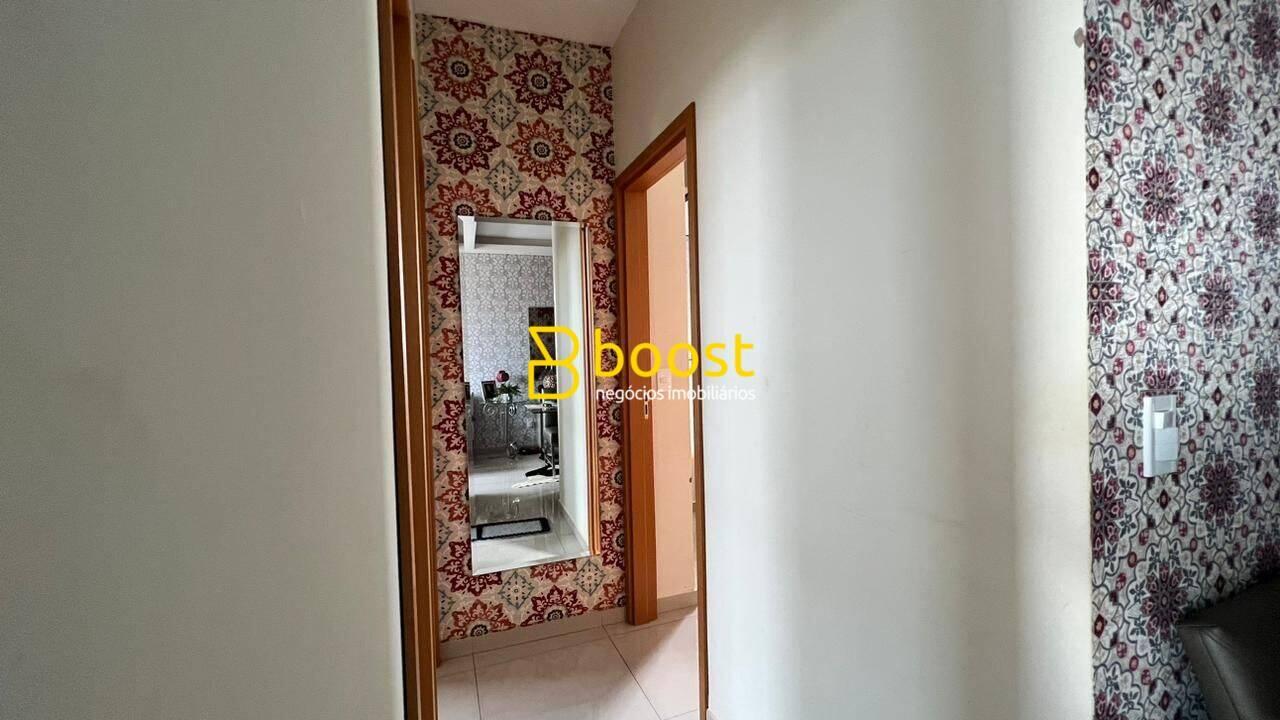 Apartamento com 2 dormitórios à venda, 68 m² por R$ 600.000 - Santa Mônica - Uberlândia/MG, foto 2