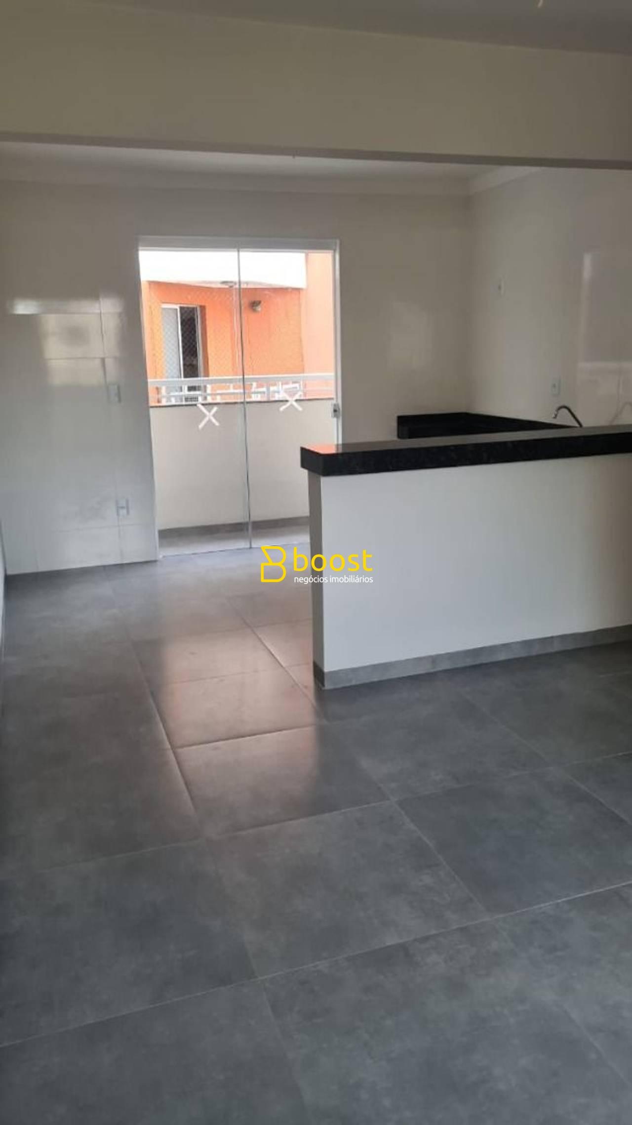 Apartamento com 2 dormitórios à venda, 63 m² por R$ 360.000 - Santa Mônica - Uberlândia/MG