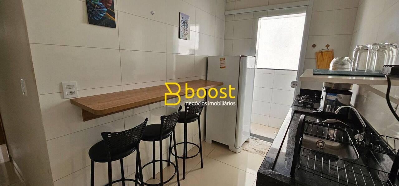 Apartamento com 2 dormitórios à venda, 45 m² por R$ 285.000,00 - Santa Mônica - Uberlândia/MG, foto 2