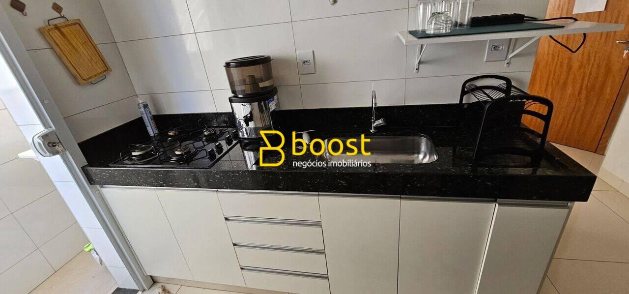 Apartamento com 2 dormitórios à venda, 45 m² por R$ 285.000,00 - Santa Mônica - Uberlândia/MG, foto 3