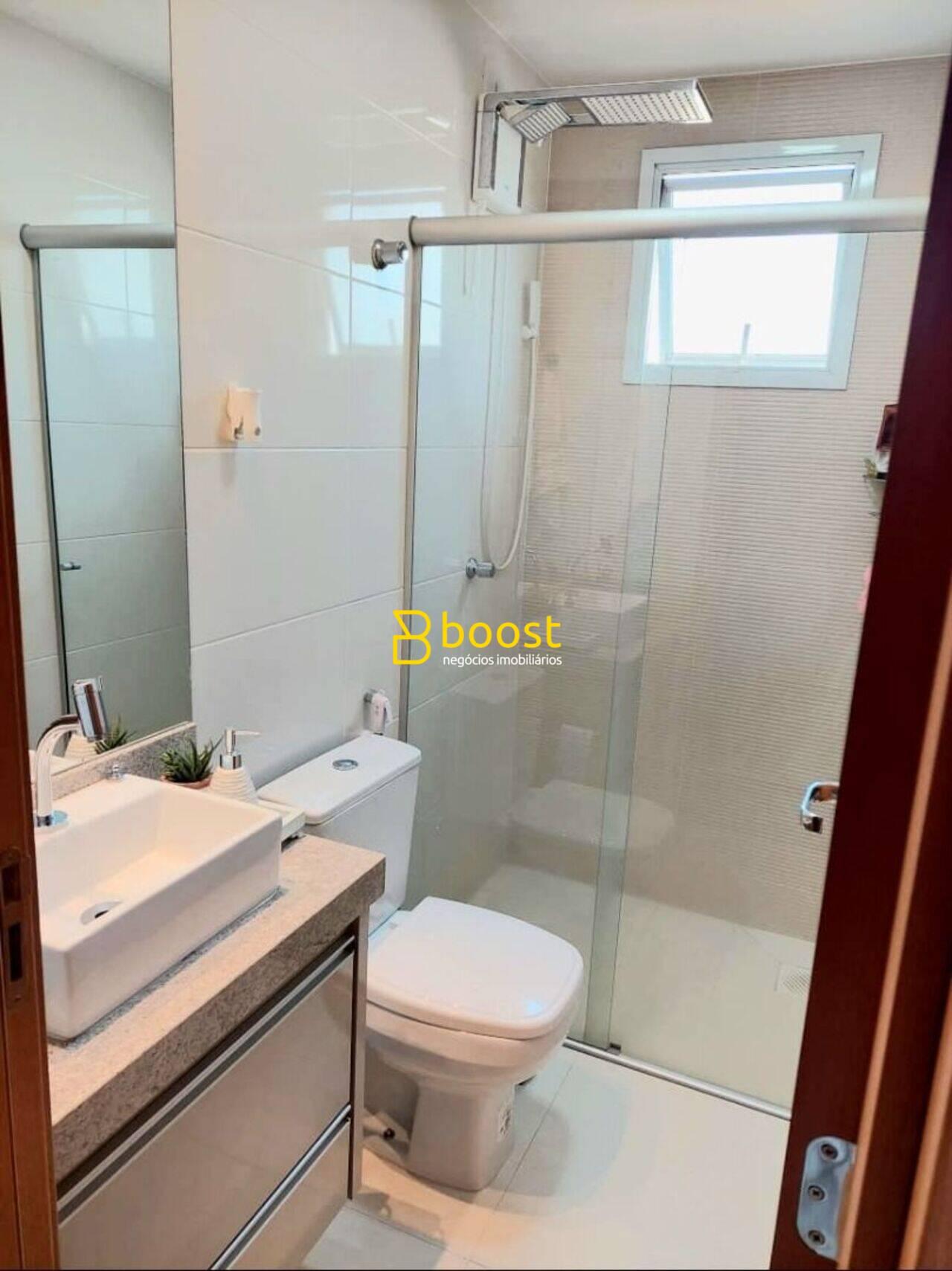 Apartamento com 2 dormitórios, mobiliado e próximo ao Praia Clube à venda, 63 m² por R$ 465.000 - Tubalina - Uberlândia/MG, foto 3
