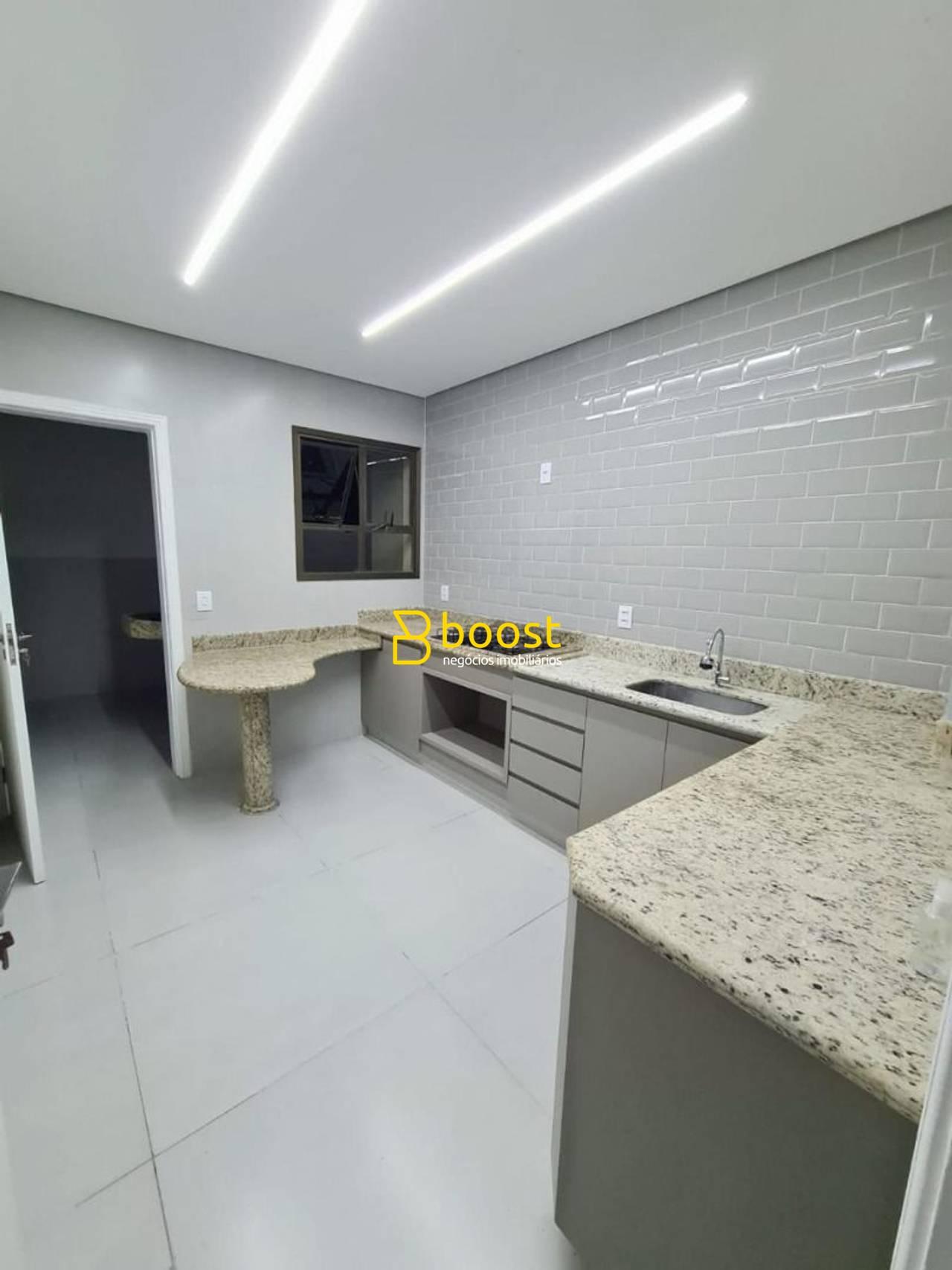 Apartamento com 3 dormitórios à venda, 96 m² por R$ 550.000 - Santa Maria - Uberlândia/MG