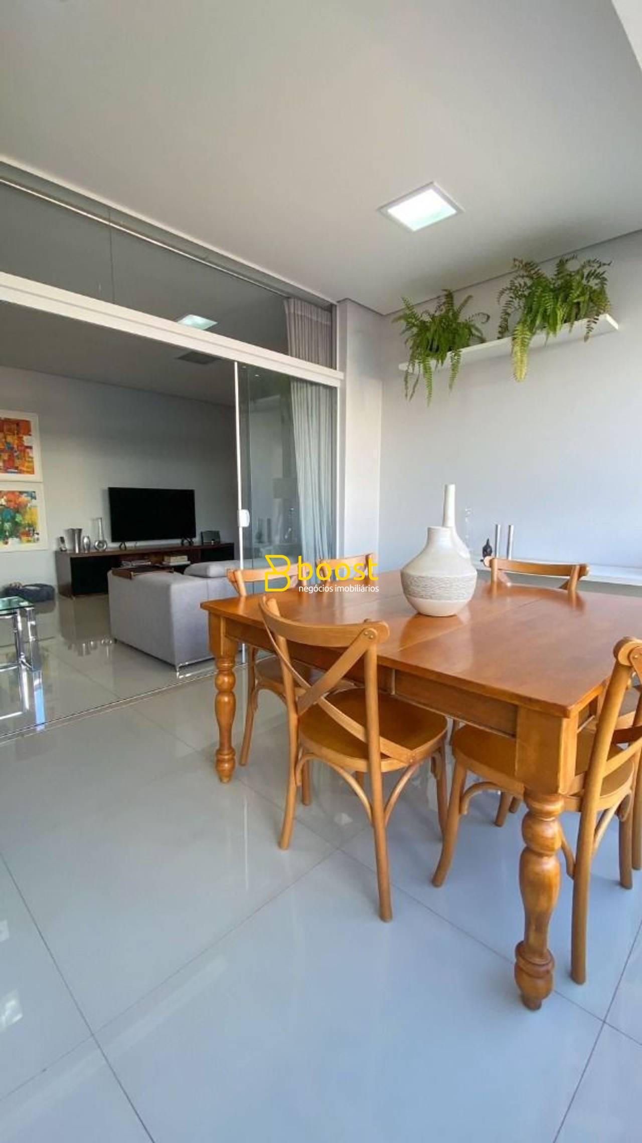 Apartamento com 3 dormitórios à venda, 97 m² por R$ 800.000 - Santa Maria - Uberlândia/MG