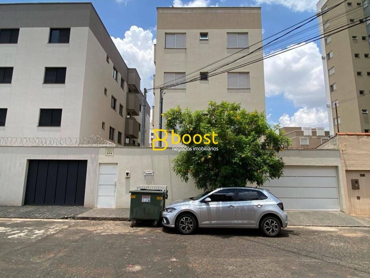 Apartamento com 2 dormitórios à venda por R$ 380.000 - Santa Mônica - Uberlândia/MG, foto 3