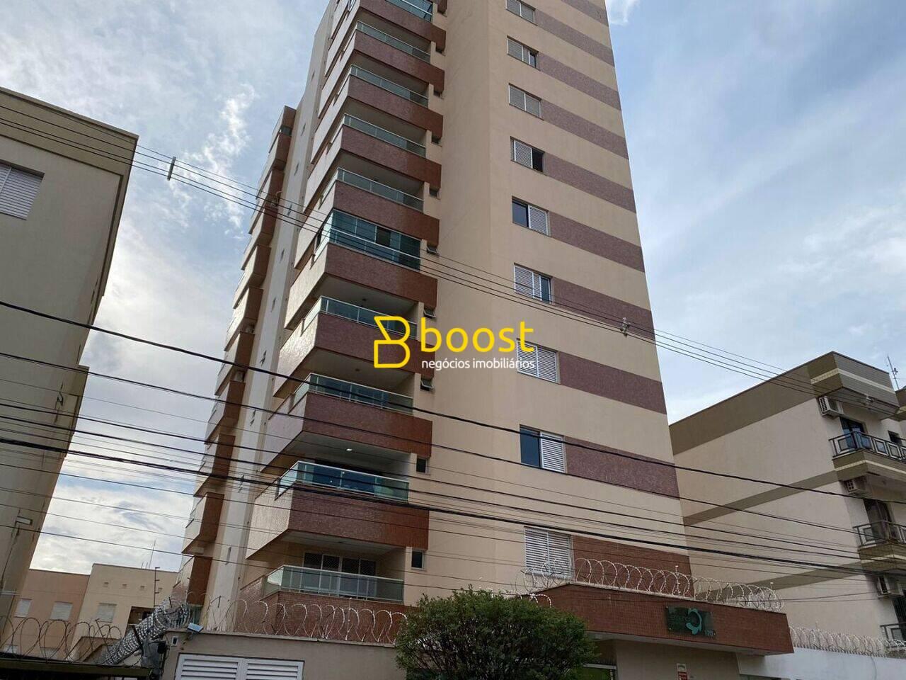 Apartamento com 3 quartos, à venda por R$ 700.000 - Santa Mônica - Uberlândia/MG, foto 2