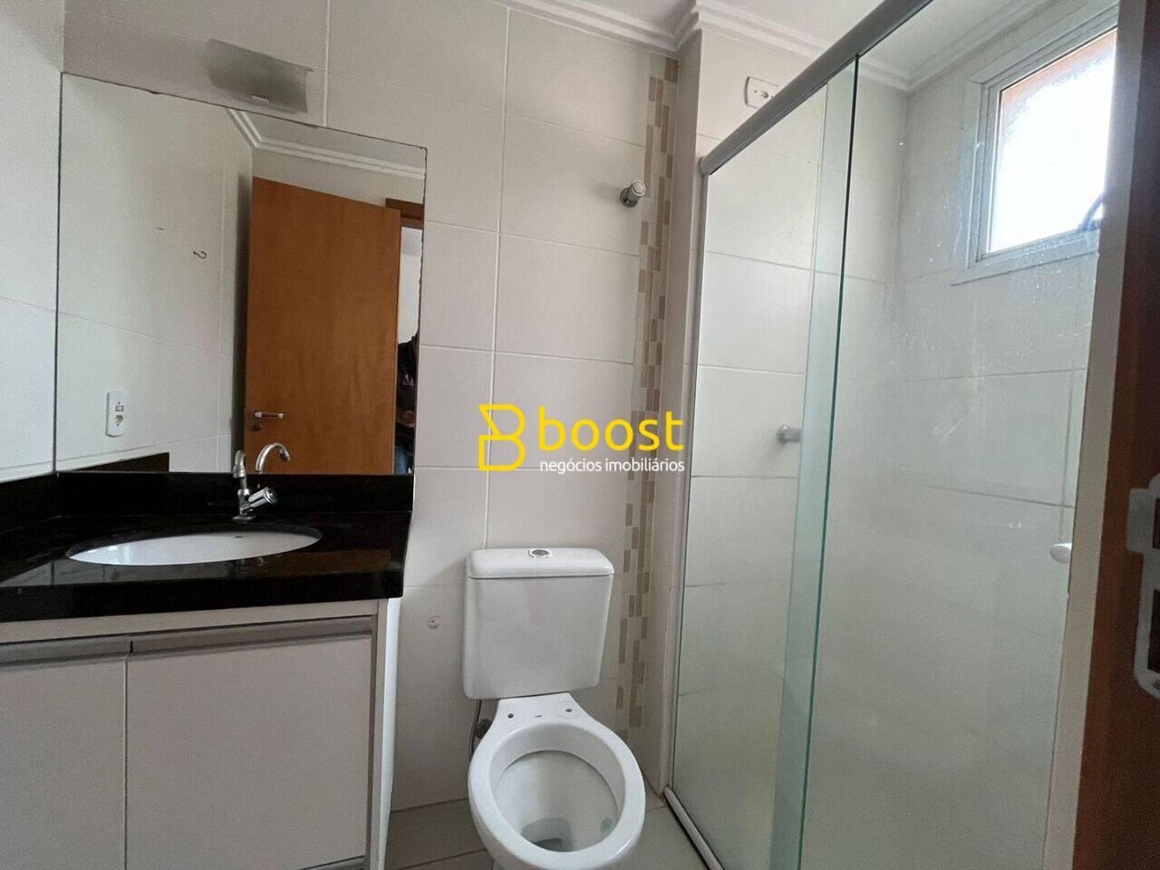 Apartamento com 3 quartos, à venda por R$ 295.000 - Santa Mônica - Uberlândia/MG, foto 2