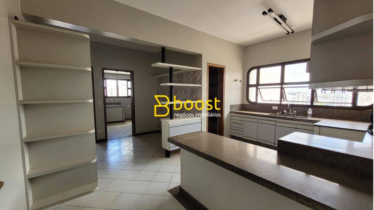 Apartamento com 3 dormitórios à venda, 280 m² por R$ 800.000 - Centro - Uberlândia/MG, foto 4
