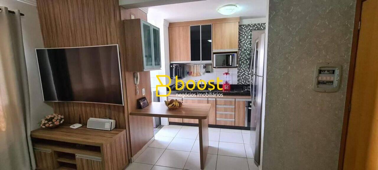 Apartamento com 2 quartos, 50 m², à venda por R$ 220.000 - Nossa Senhora das Graças - Uberlândia/MG, foto 4