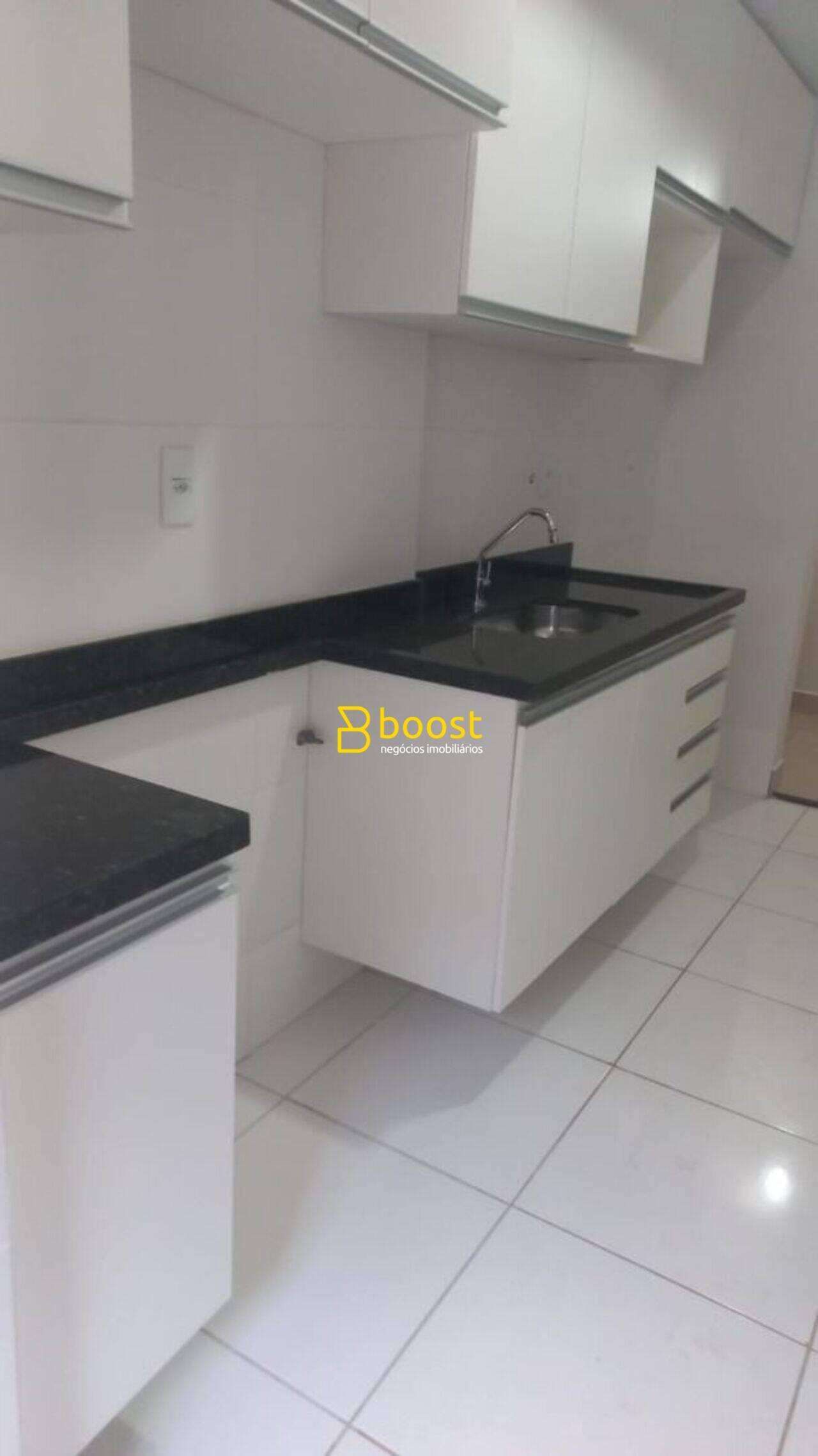 Apartamento com 2 quartos, 66 m², à venda por R$ 390.000 - Santa Mônica - Uberlândia/MG, foto 4