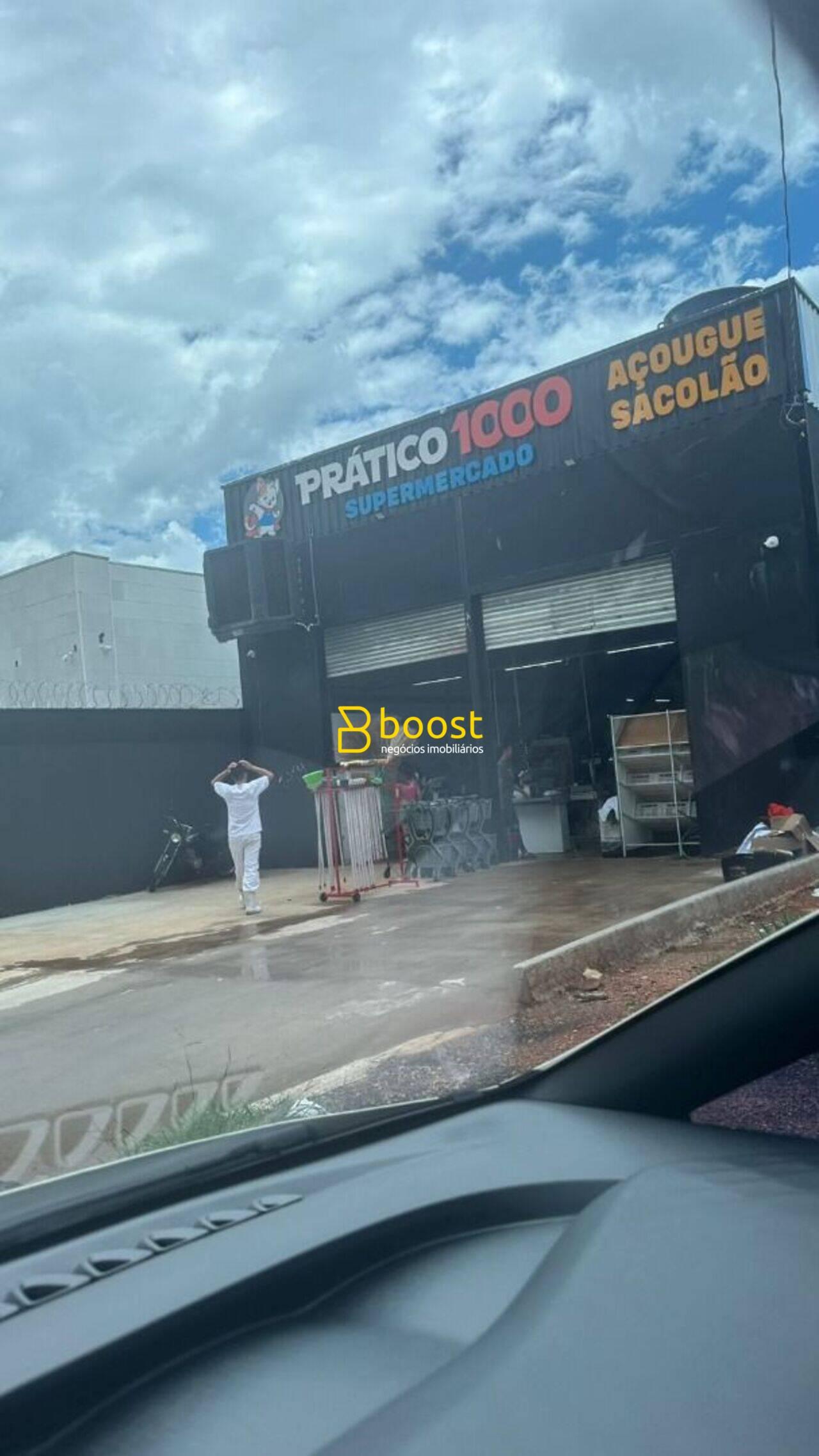Barracão, 200 m², à venda por R$ 900.000 - Jardim Espanha - Uberlândia/MG, foto 2