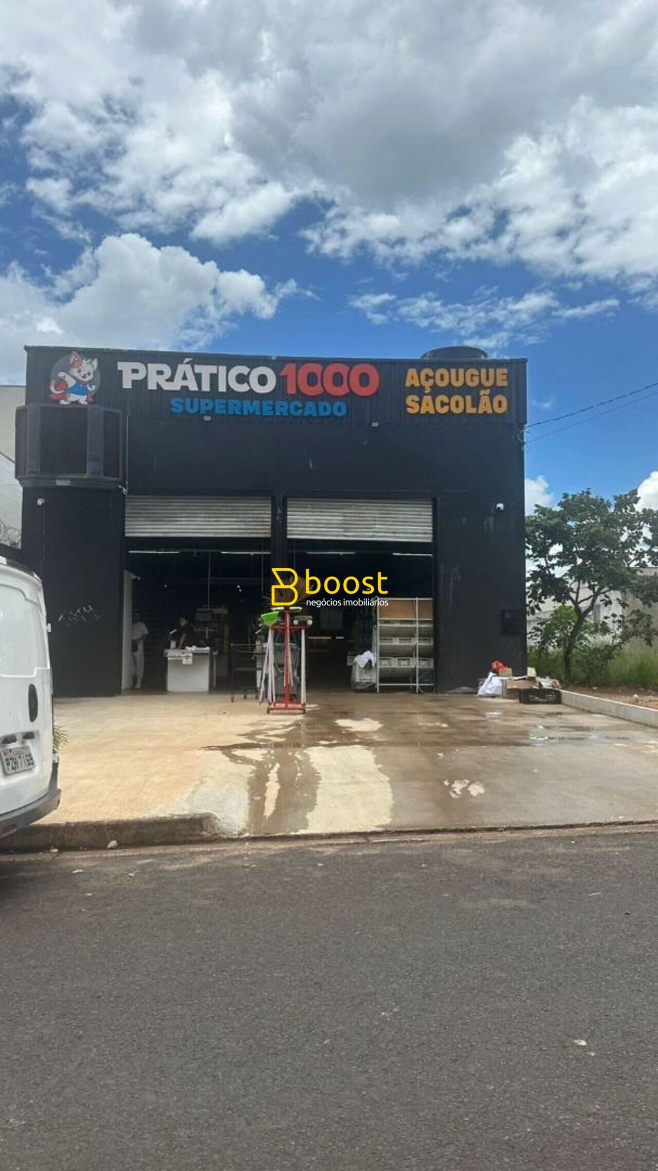Barracão, 200 m², à venda por R$ 900.000 - Jardim Espanha - Uberlândia/MG, foto 3