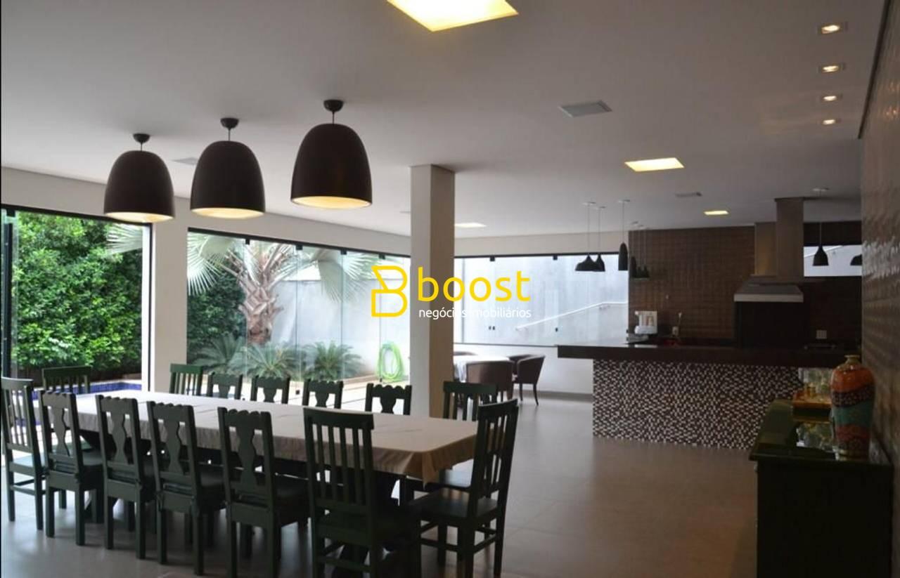 Casa à venda, 421 m² por R$ 3.000.000,00 - Condomínio Jardins Roma - Uberlândia/MG