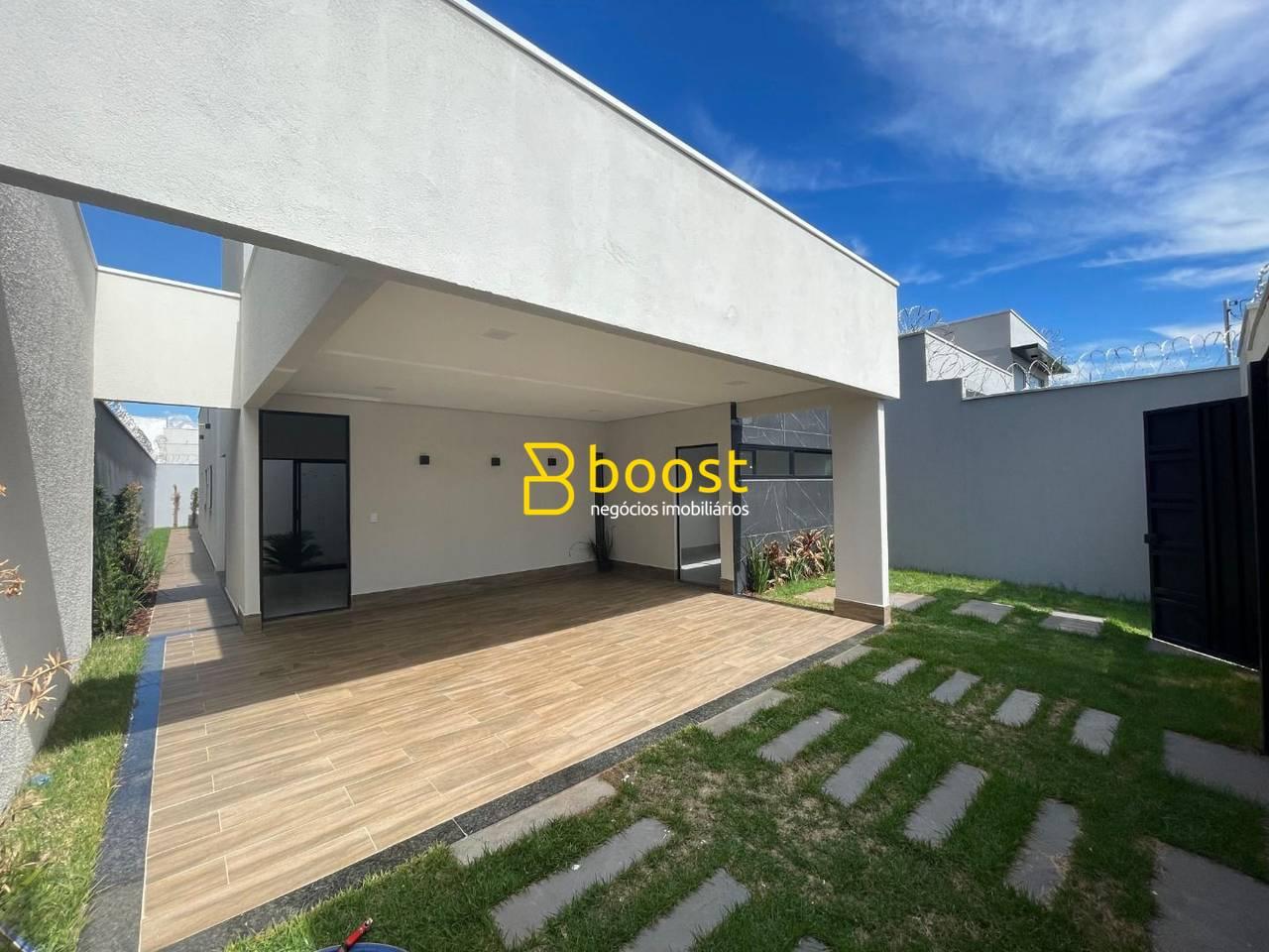 Casa com 3 dormitórios à venda, 158 m² por R$ 850.000,00 - Novo Mundo - Uberlândia/MG