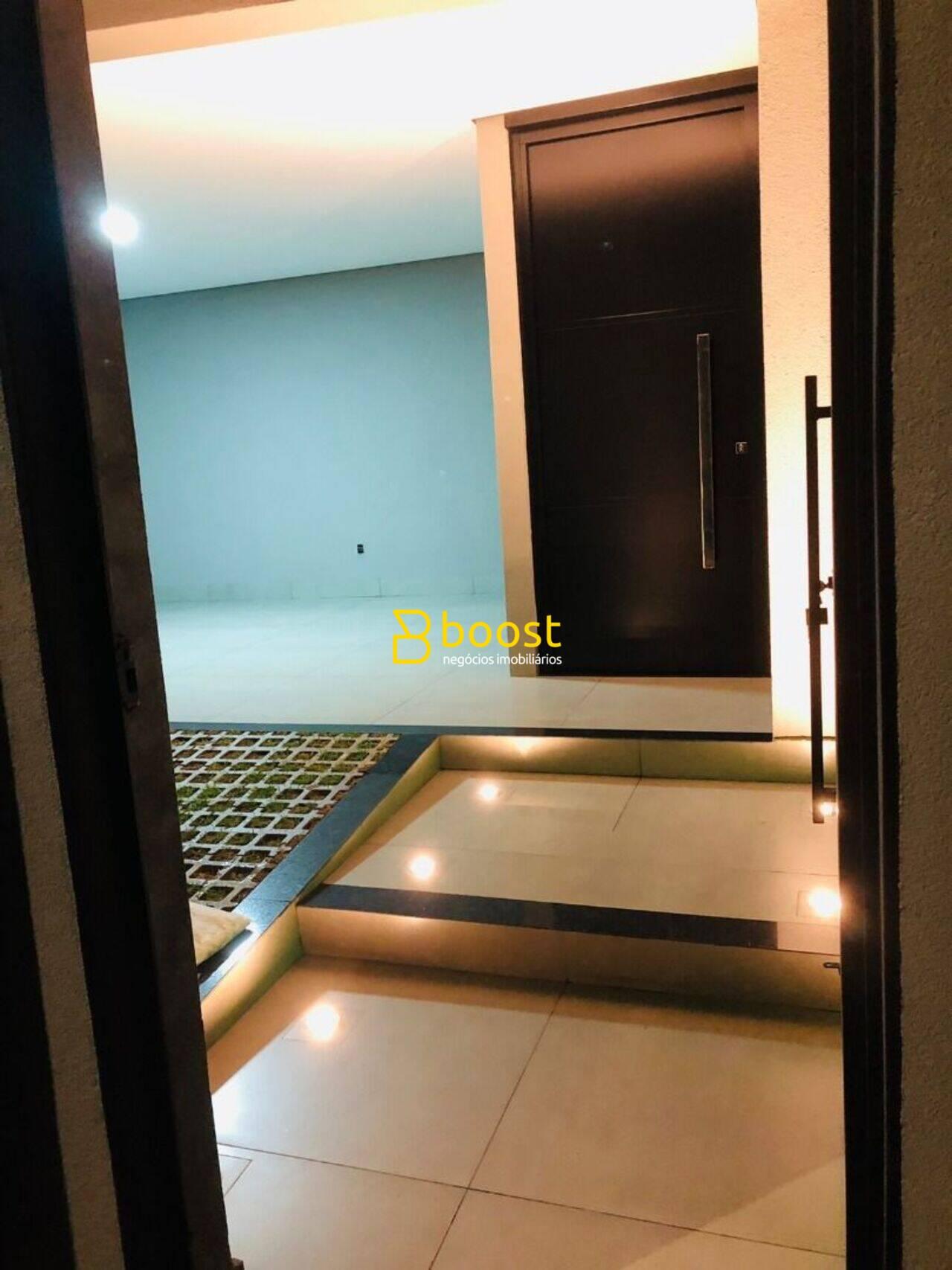 Casa à venda, 151 m² por R$ 735.000,00 - Jardim Patrícia - Uberlândia/MG, foto 2