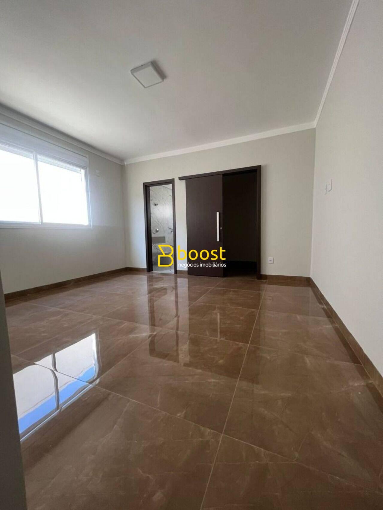 Casa à venda, 213 m² por R$ 1.370.000,00 - Itapema Sul - Uberlândia/MG, foto 3