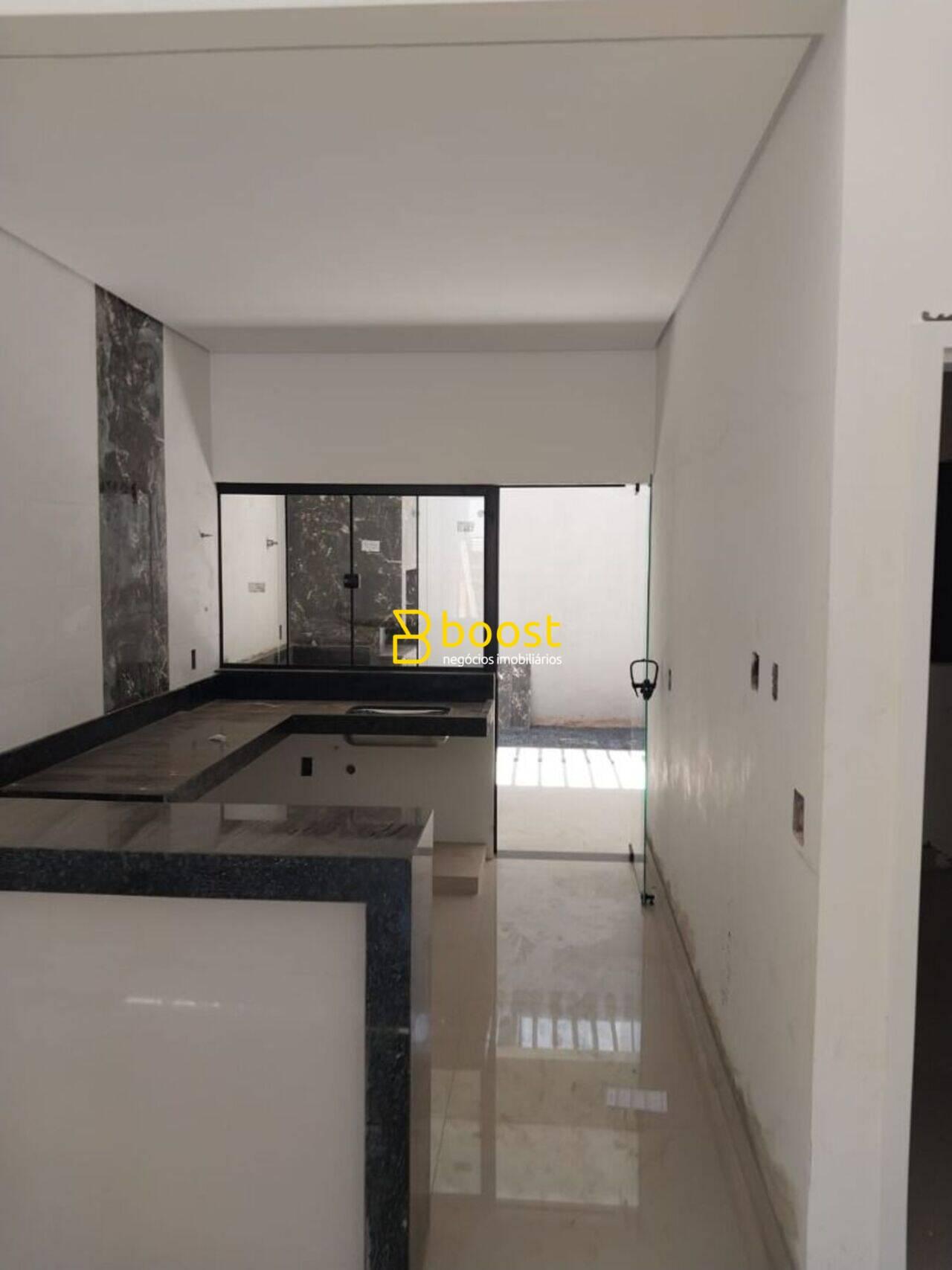 Casa à venda por R$ 460.000,00 - Novo Mundo - Uberlândia/MG, foto 3