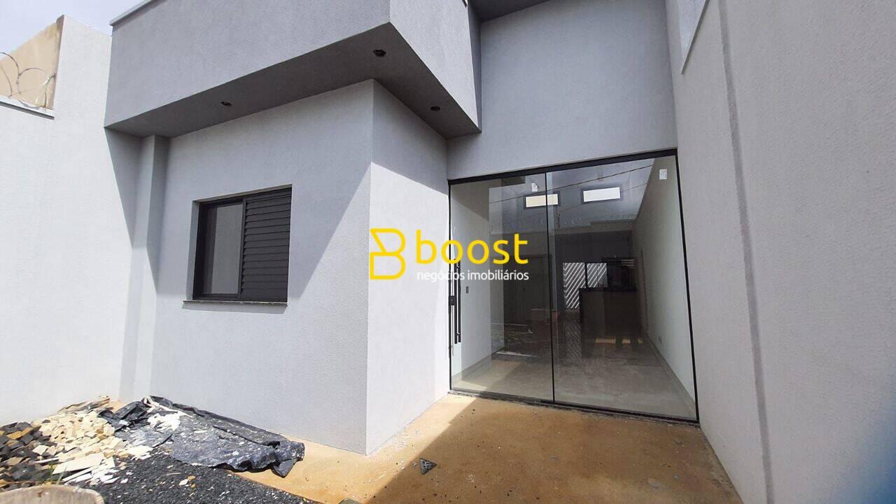 Casa à venda por R$ 460.000,00 - Novo Mundo - Uberlândia/MG, foto 4