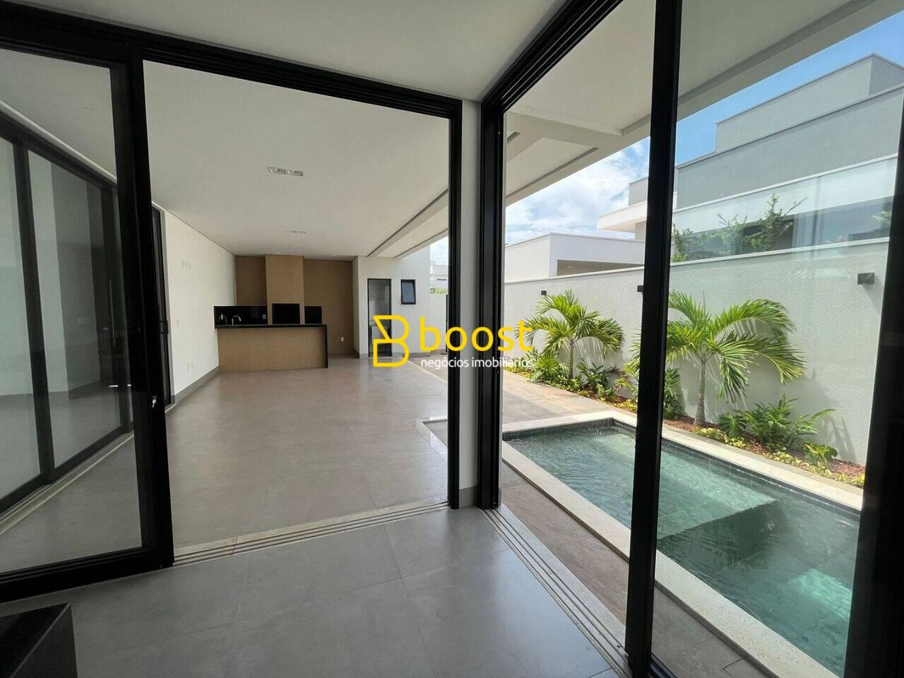 Casa com 3 dormitórios à venda, 221 m² por R$ 2.300.000,00 - Condomínio Alphaville 1 - Granja Marileusa - Uberlândia/MG, foto 2