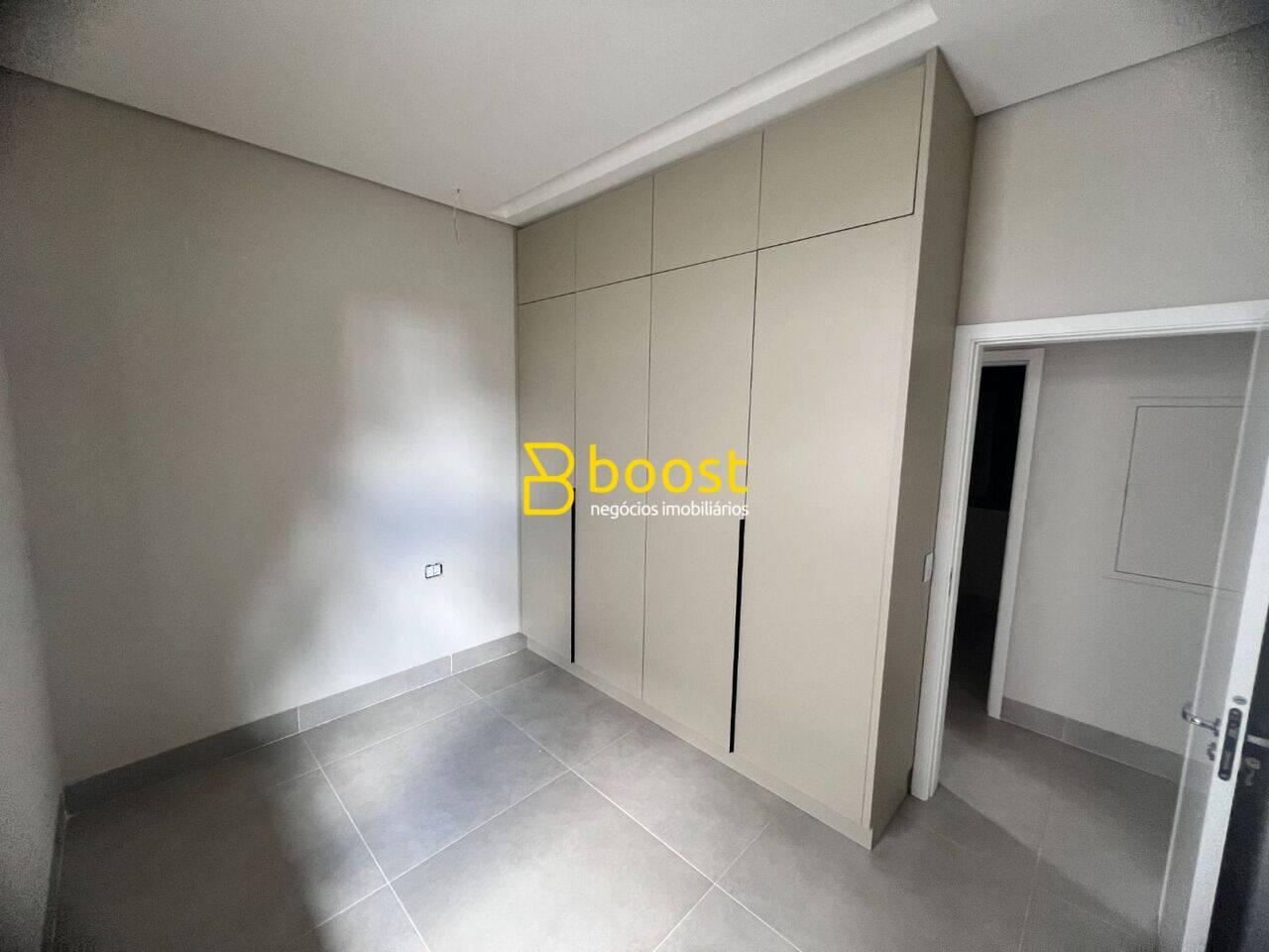 Casa com 3 quartos, 216 m², à venda por R$ 2.050.000 - Condomínio Splêndido - Uberlândia/MG, foto 4