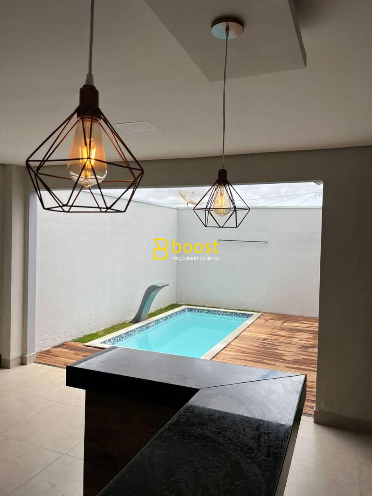 Casa à venda, 235 m² por R$ 810.000,00 - Custódio Pereira - Uberlândia/MG