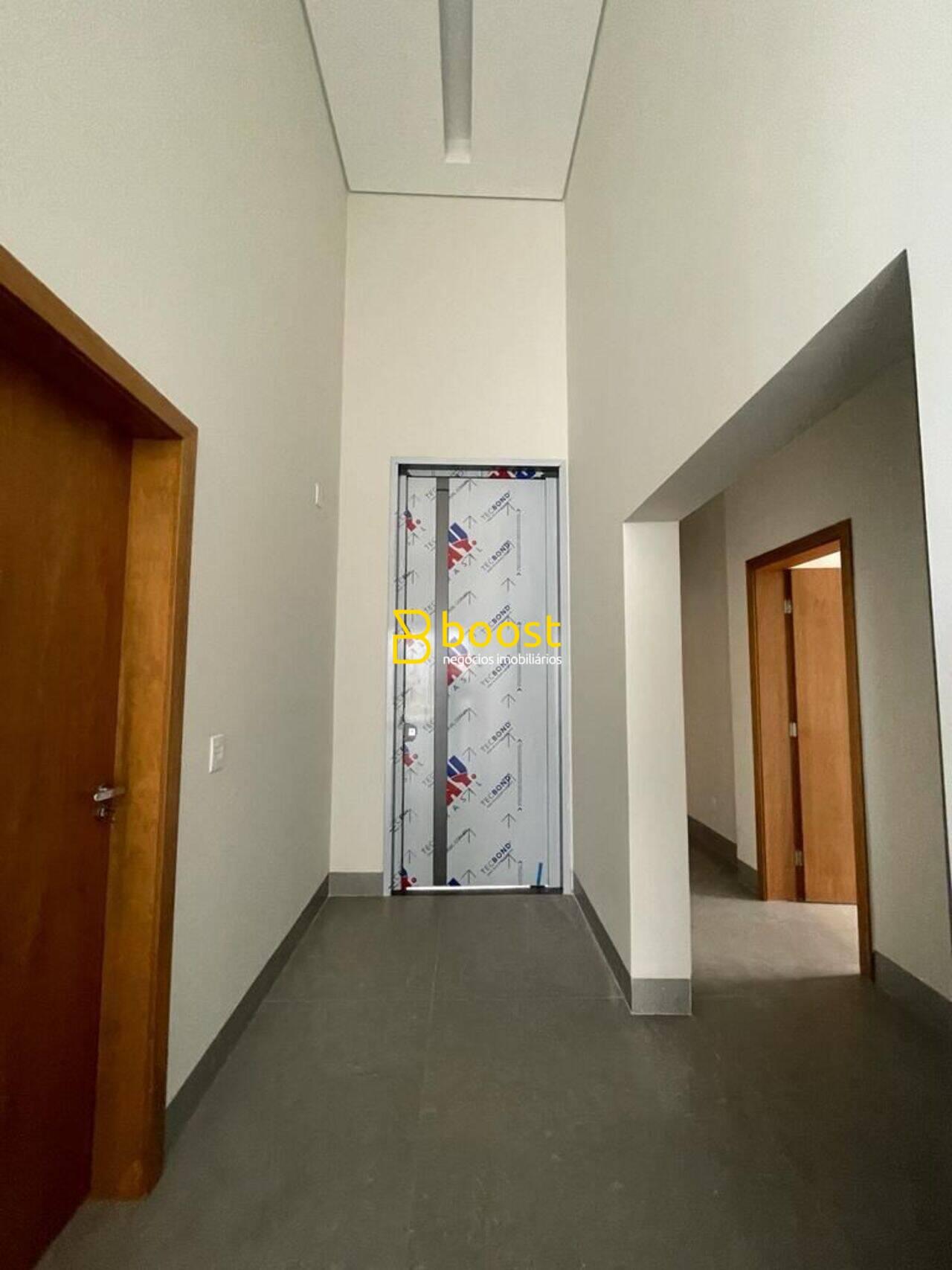 Casa com 4 dormitórios à venda, 217 m² por R$ 1.890.000,00 - Granja Marileusa - Uberlândia/MG, foto 2