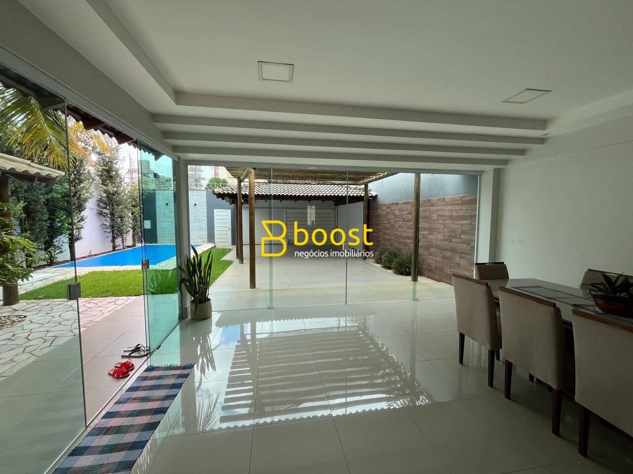 Casa com 3 dormitórios à venda, 280 m² por R$ 1.050.000,00 - Santa Mônica - Uberlândia/MG, foto 3