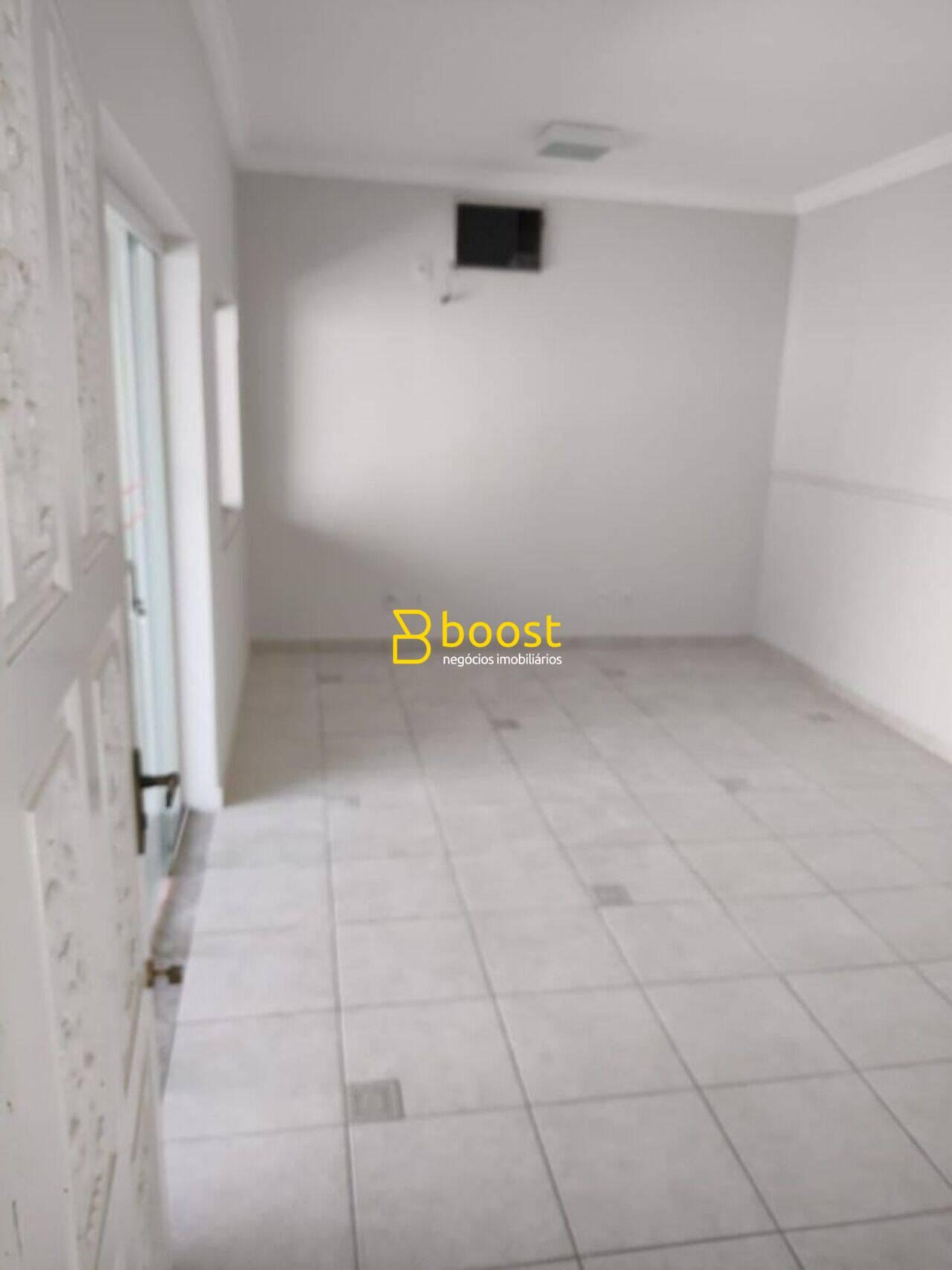 Casa à venda por R$ 800.000,00 - Nossa Senhora Aparecida - Uberlândia/MG, foto 3
