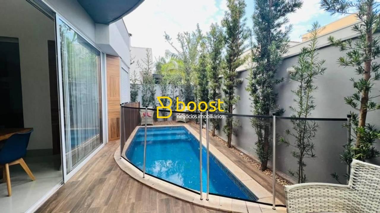 Casa com 3 dormitórios à venda, 250 m² por R$ 2.300.000,00 - Jardins Gênova - Uberlândia/MG
