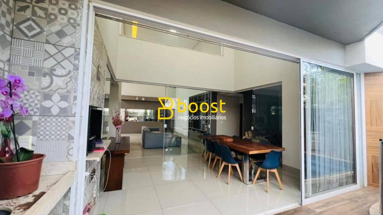 Casa com 3 dormitórios à venda, 250 m² por R$ 2.300.000,00 - Jardins Gênova - Uberlândia/MG, foto 3