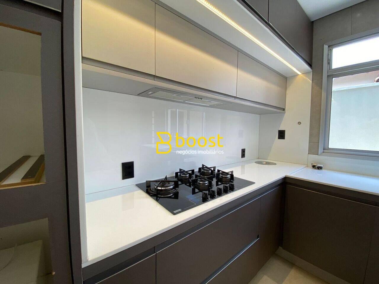Casa com 3 quartos, à venda por R$ 3.500.000 - Cidade Jardim - Uberlândia/MG, foto 4