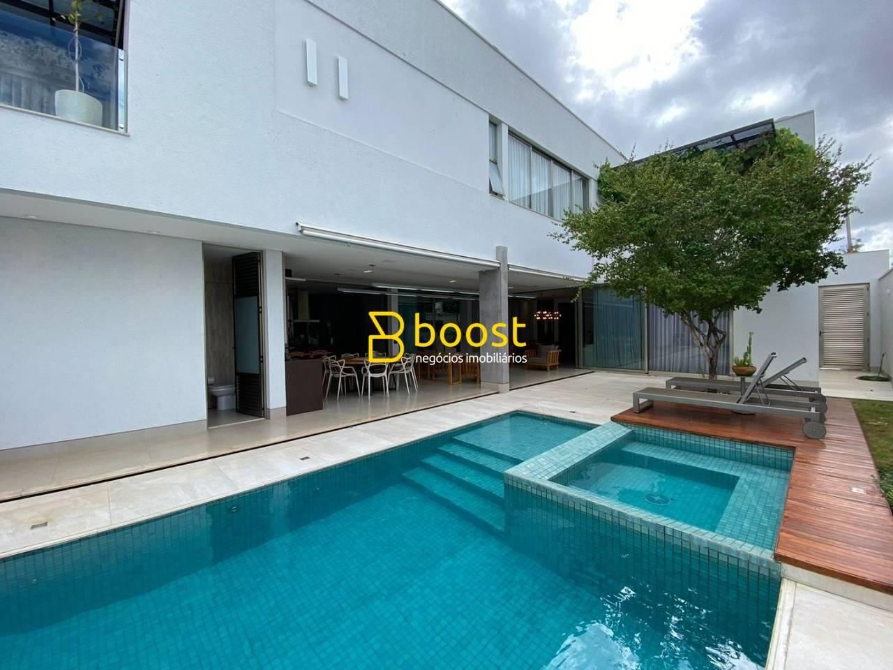 Casa com 4 dormitórios à venda, 469 m² por R$ 4.200.000,00 - Jardins Gênova - Uberlândia/MG