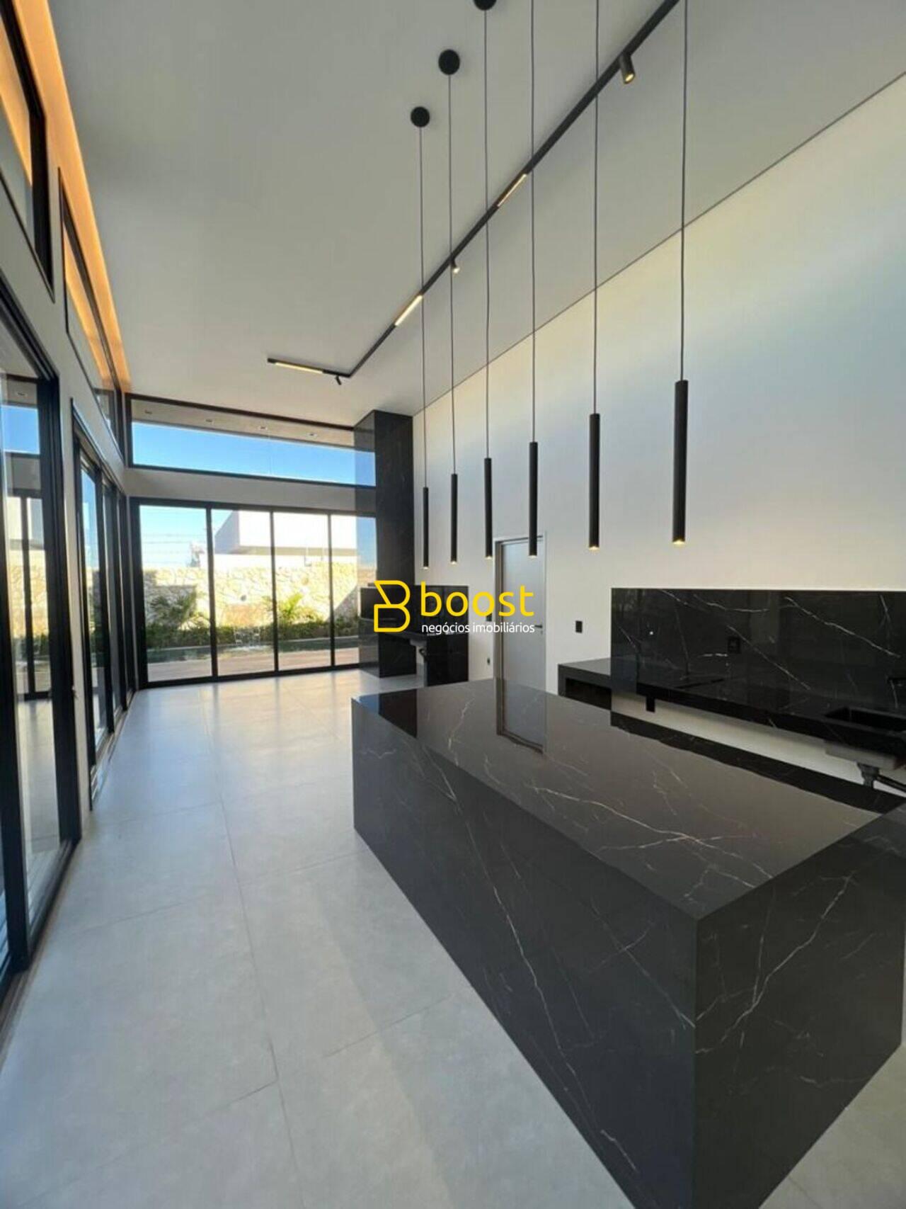 Casa à venda, 258 m² por R$ 2.600.000,00 - Condomínio Arts - Uberlândia/MG, foto 2