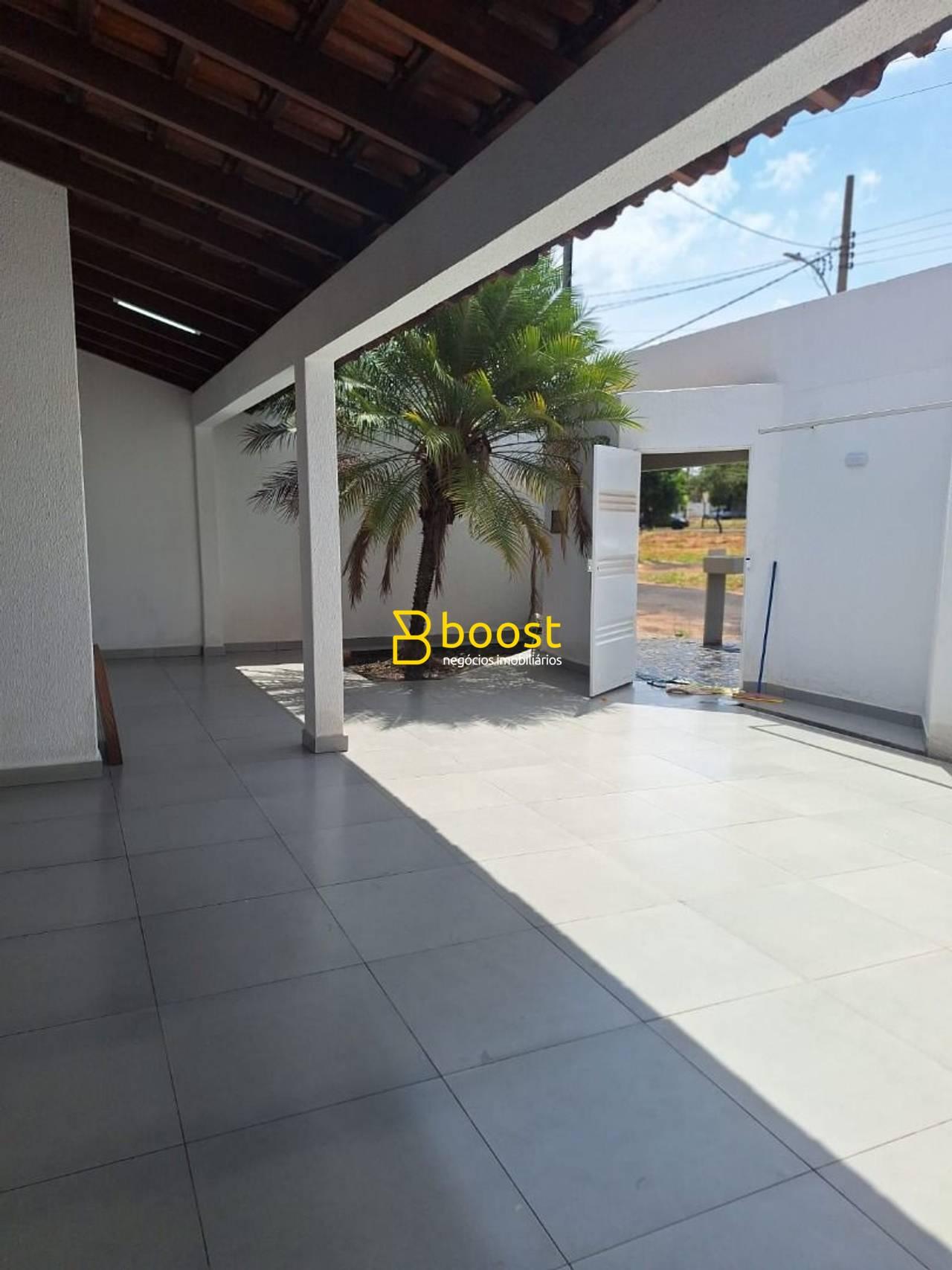 Casa com 3 quartos, 135 m², à venda por R$ 770.000 - Cidade Jardim - Uberlândia/MG