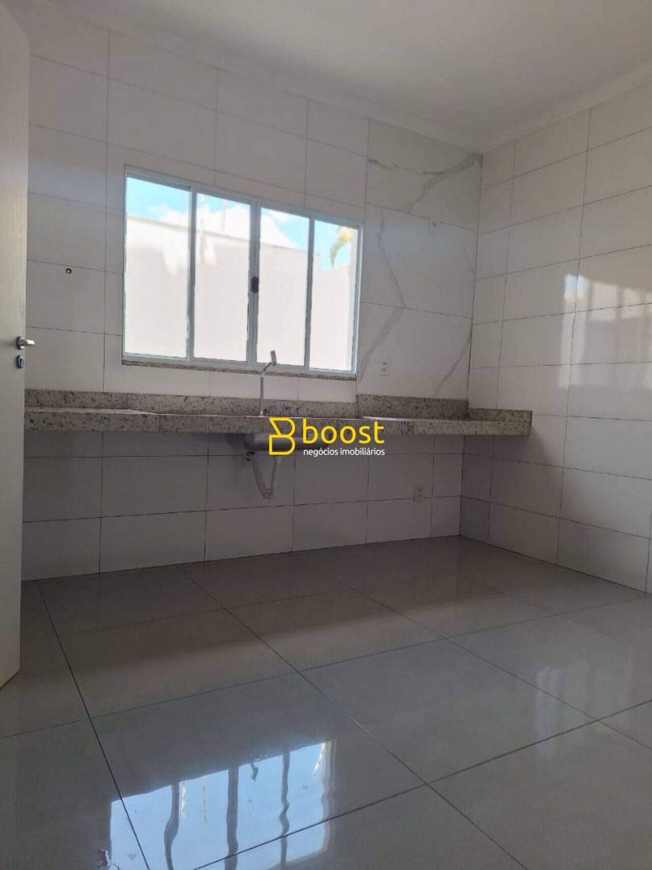 Casa com 3 quartos, 135 m², à venda por R$ 770.000 - Cidade Jardim - Uberlândia/MG, foto 4