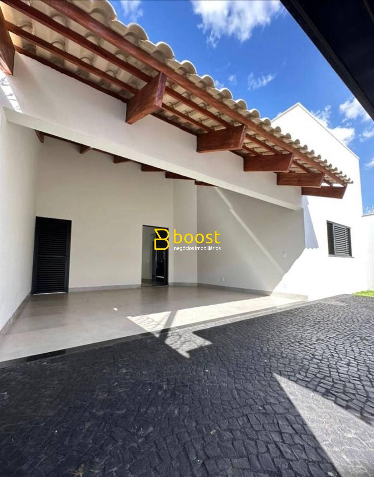 Casa com 3 quartos, 150 m², à venda por R$ 850.000 - Jardim Inconfidência - Uberlândia/MG