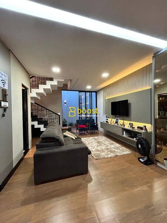 Casa com 3 quartos, 167 m², à venda por R$ 890.000 - Vida Nova - Uberlândia/MG, foto 4
