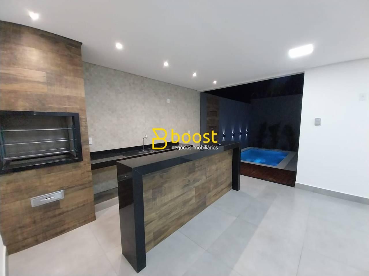 Casa com 3 dormitórios à venda, 175 m² por R$ 1.050.000 - Jardim Botânico - Uberlândia/MG